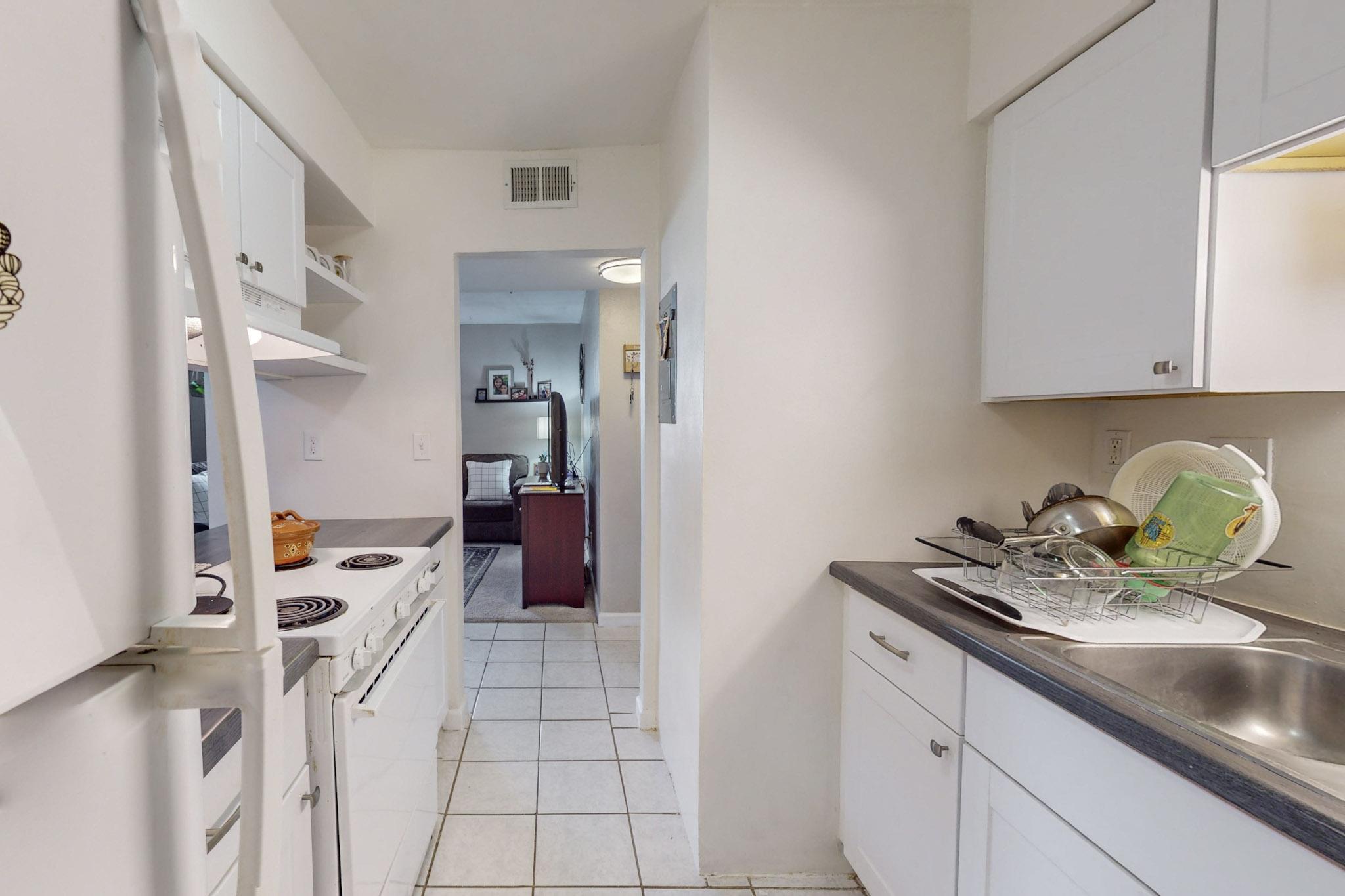 3853 MONTGOMERY Boulevard NE 1005
