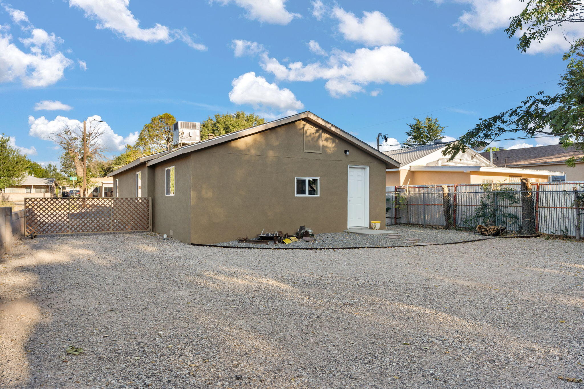 915 7TH Street SW