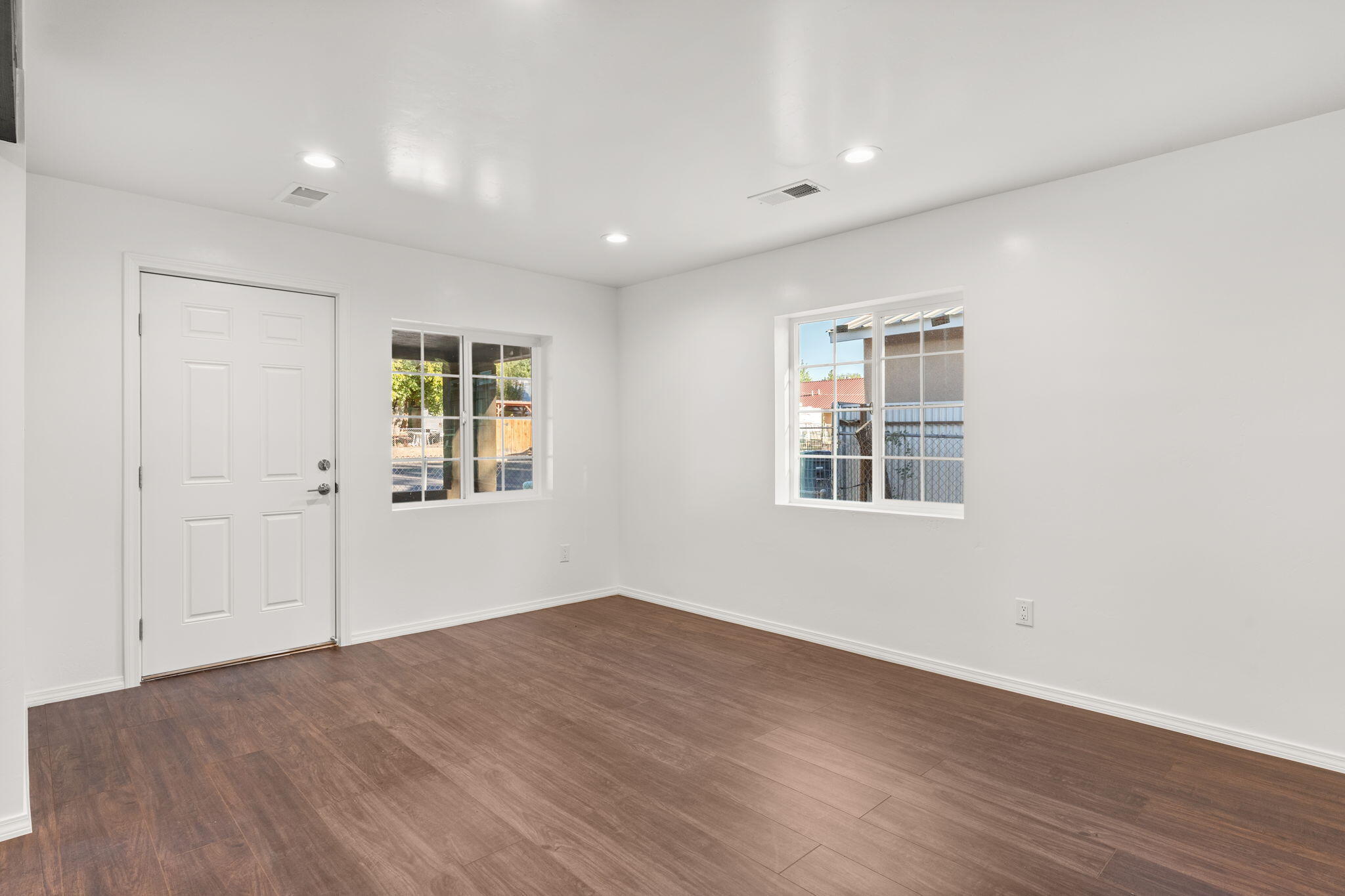915 7TH Street SW