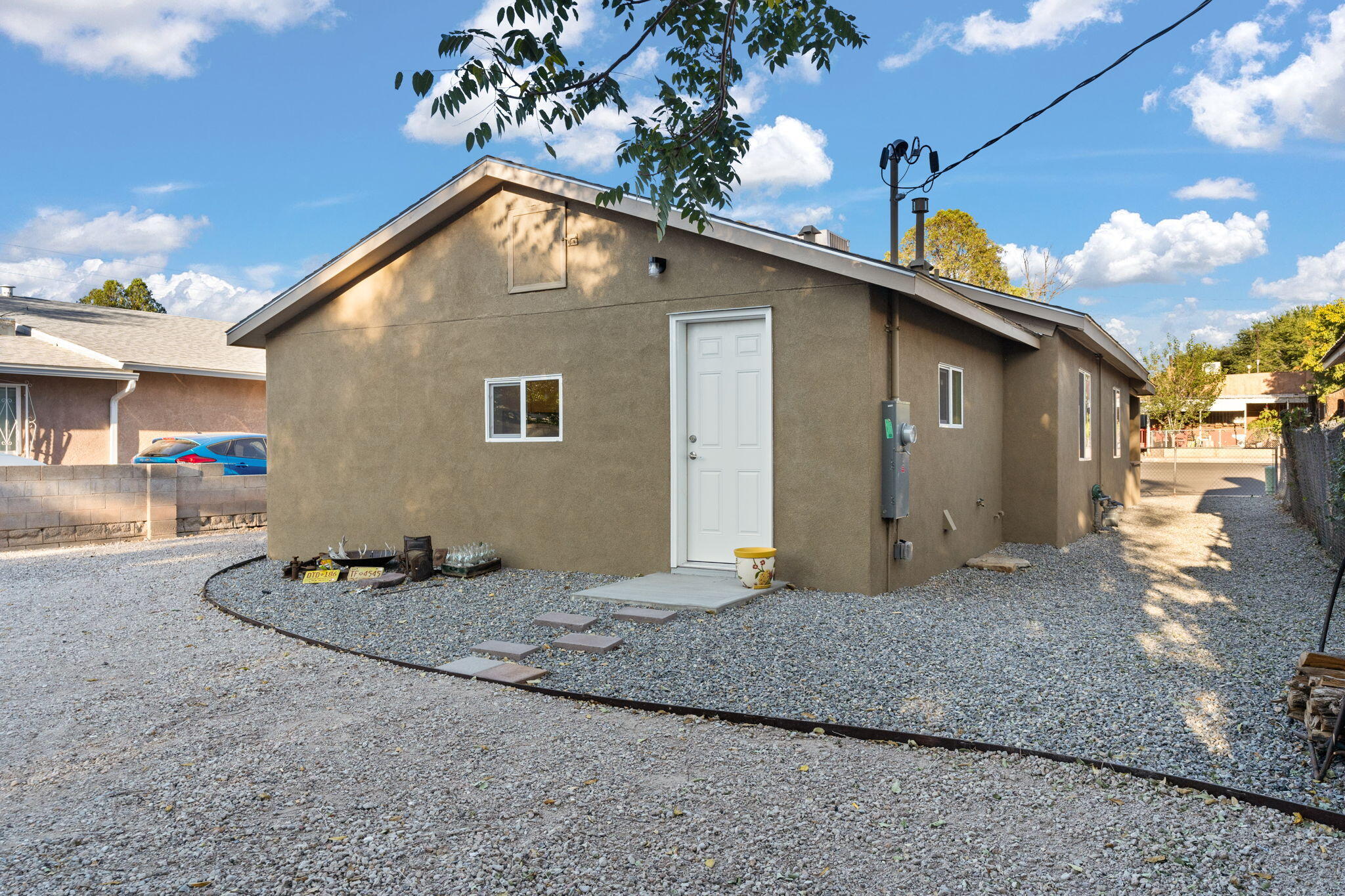 915 7TH Street SW