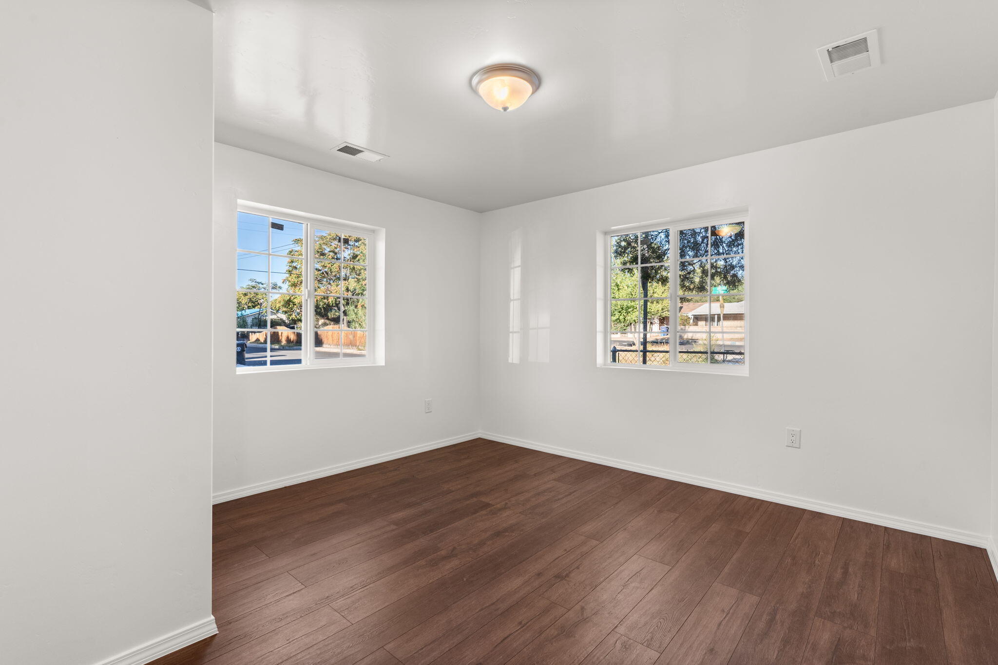 915 7TH Street SW