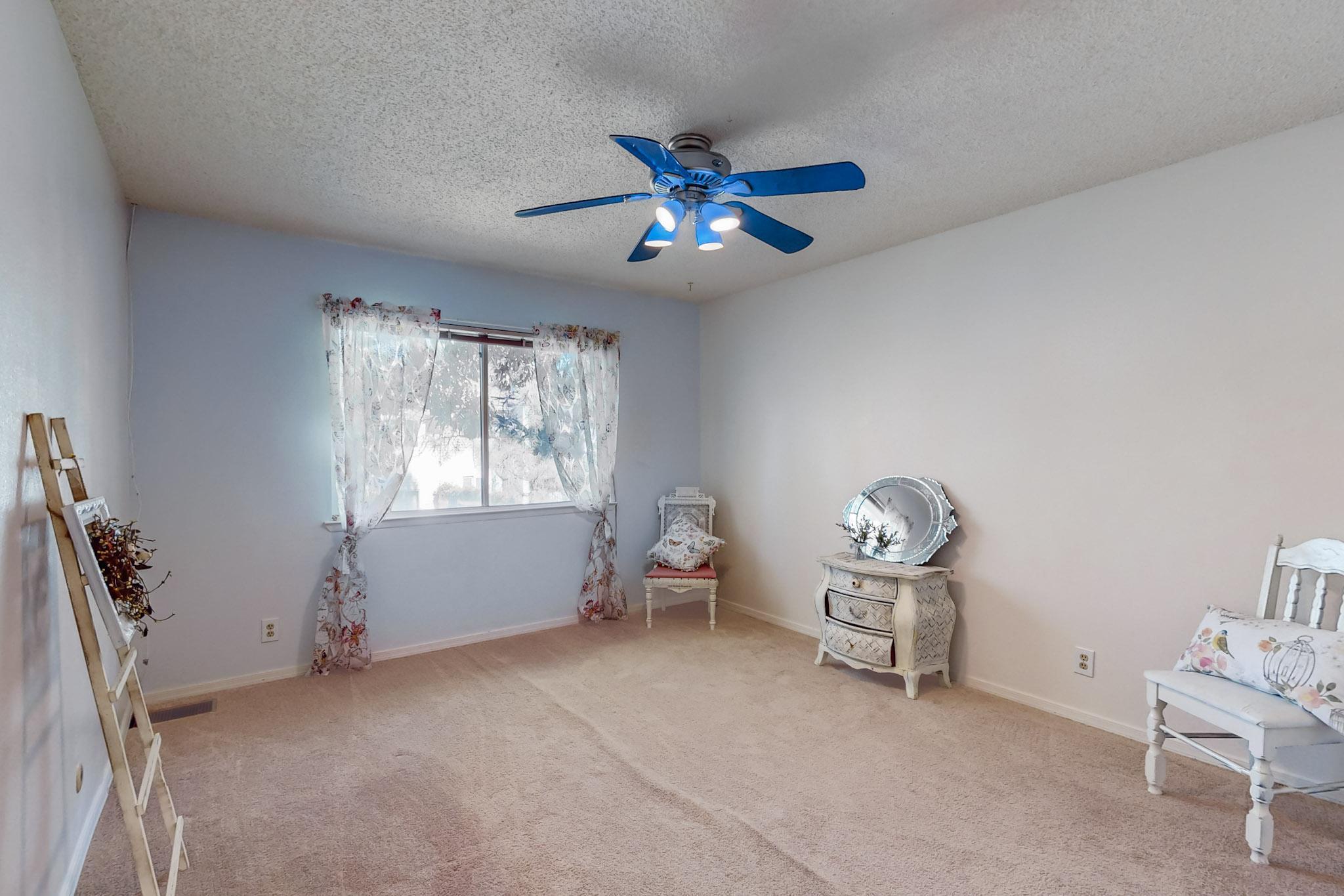 46 WESTLAKE Drive NE
