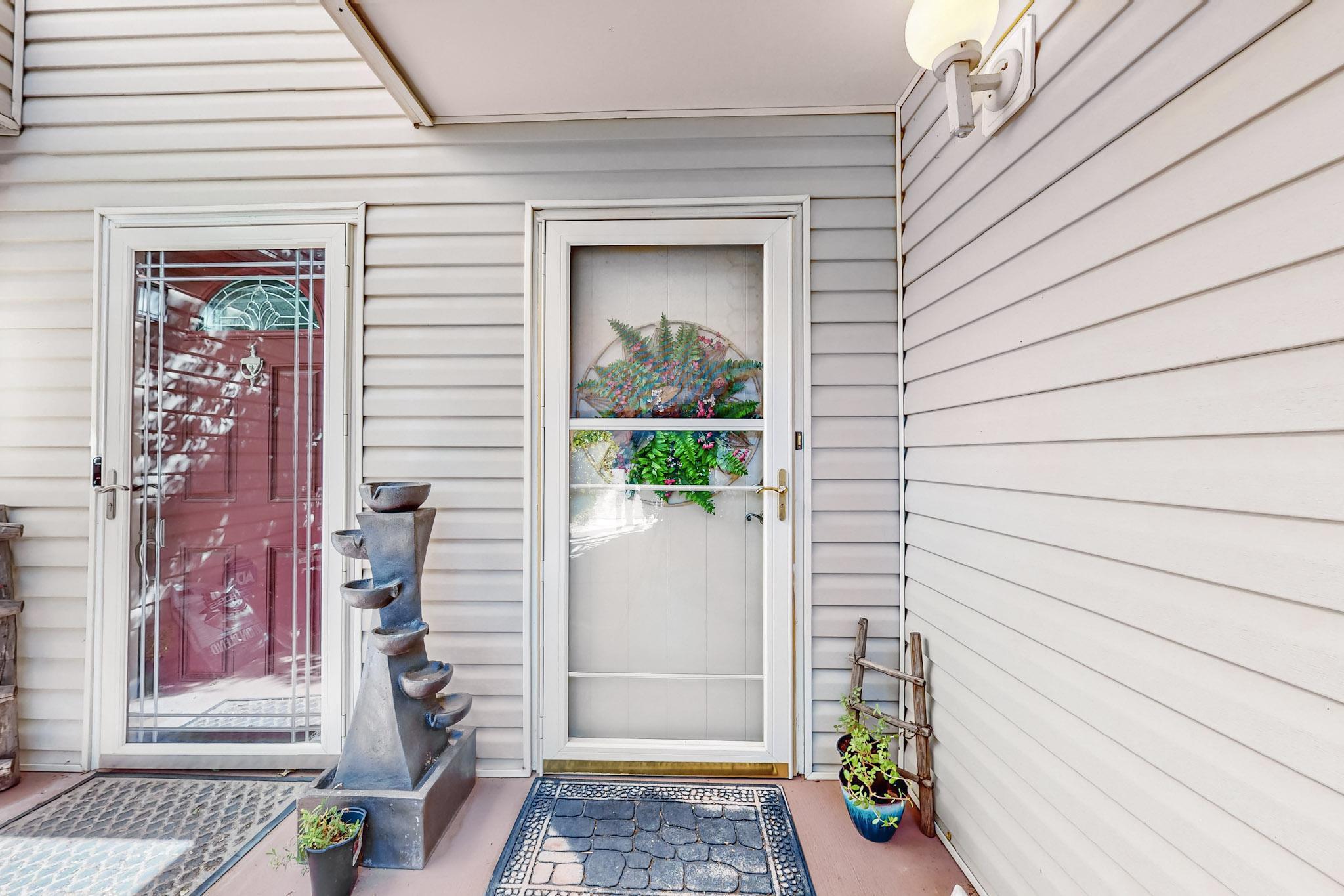 46 WESTLAKE Drive NE