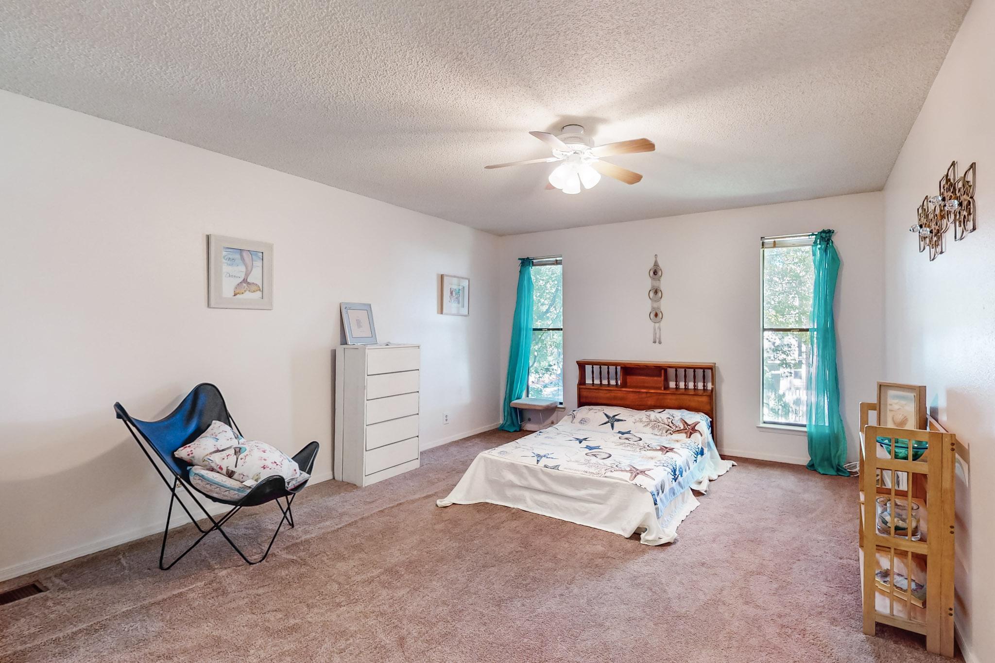 46 WESTLAKE Drive NE