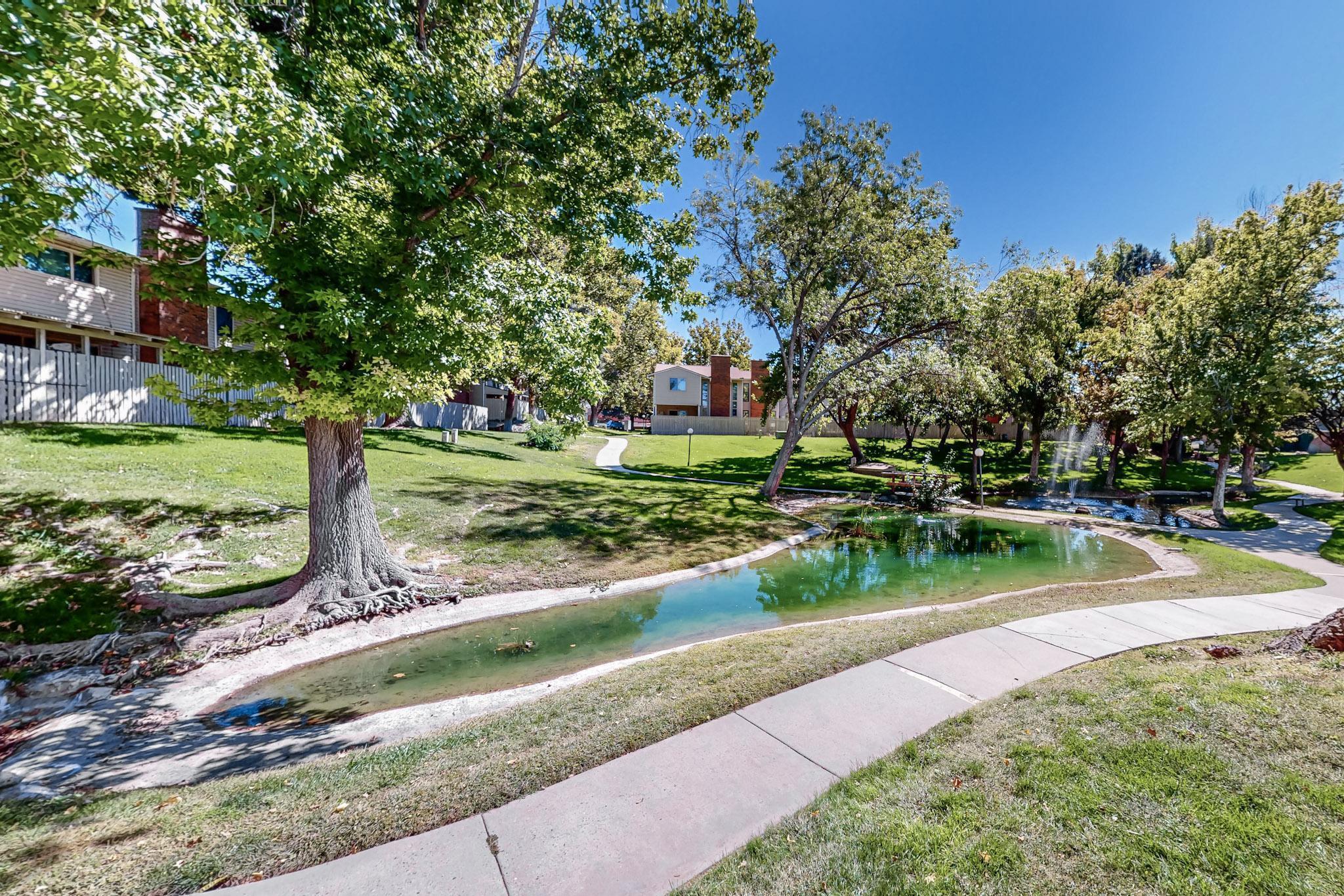 46 WESTLAKE Drive NE