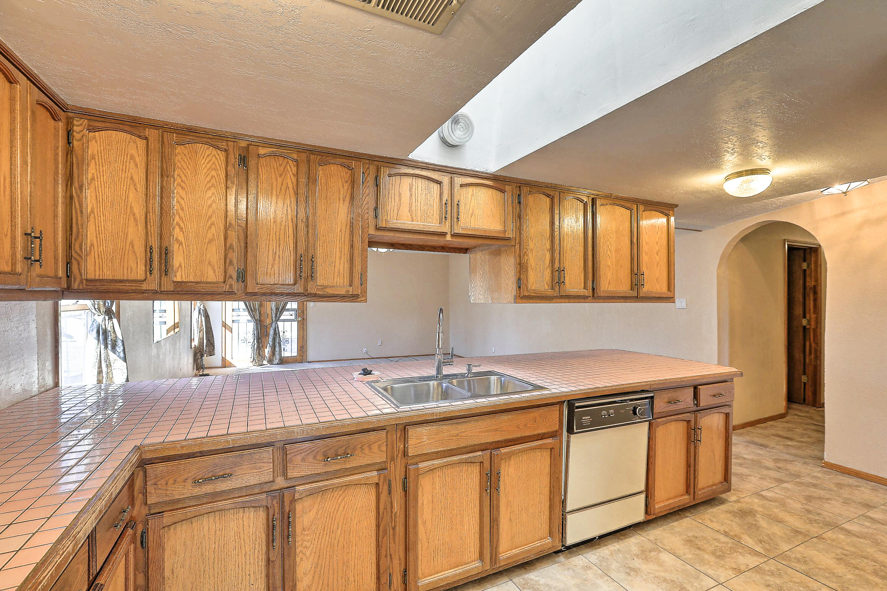 3123 AMALIA Road SW