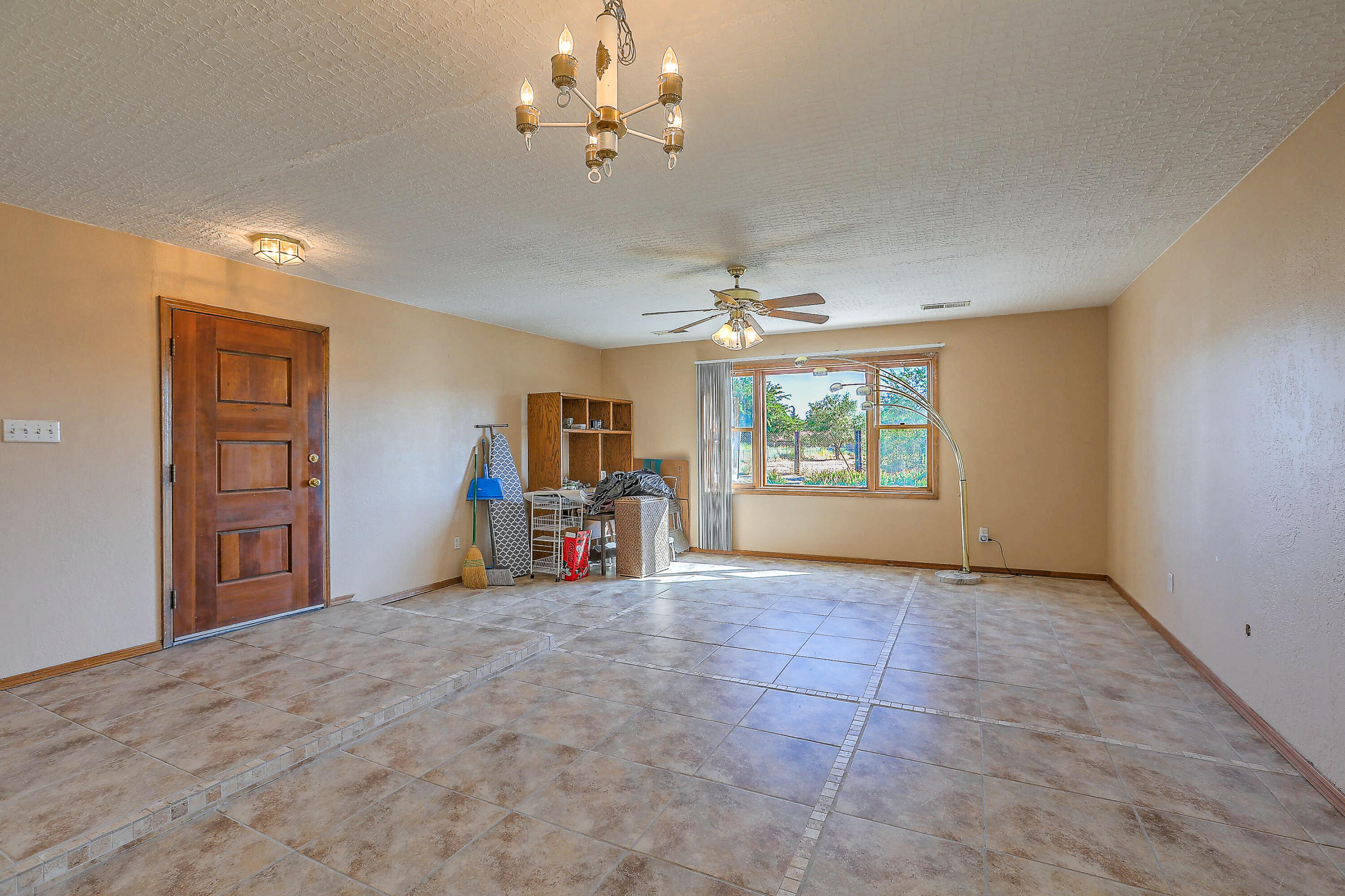 3123 AMALIA Road SW