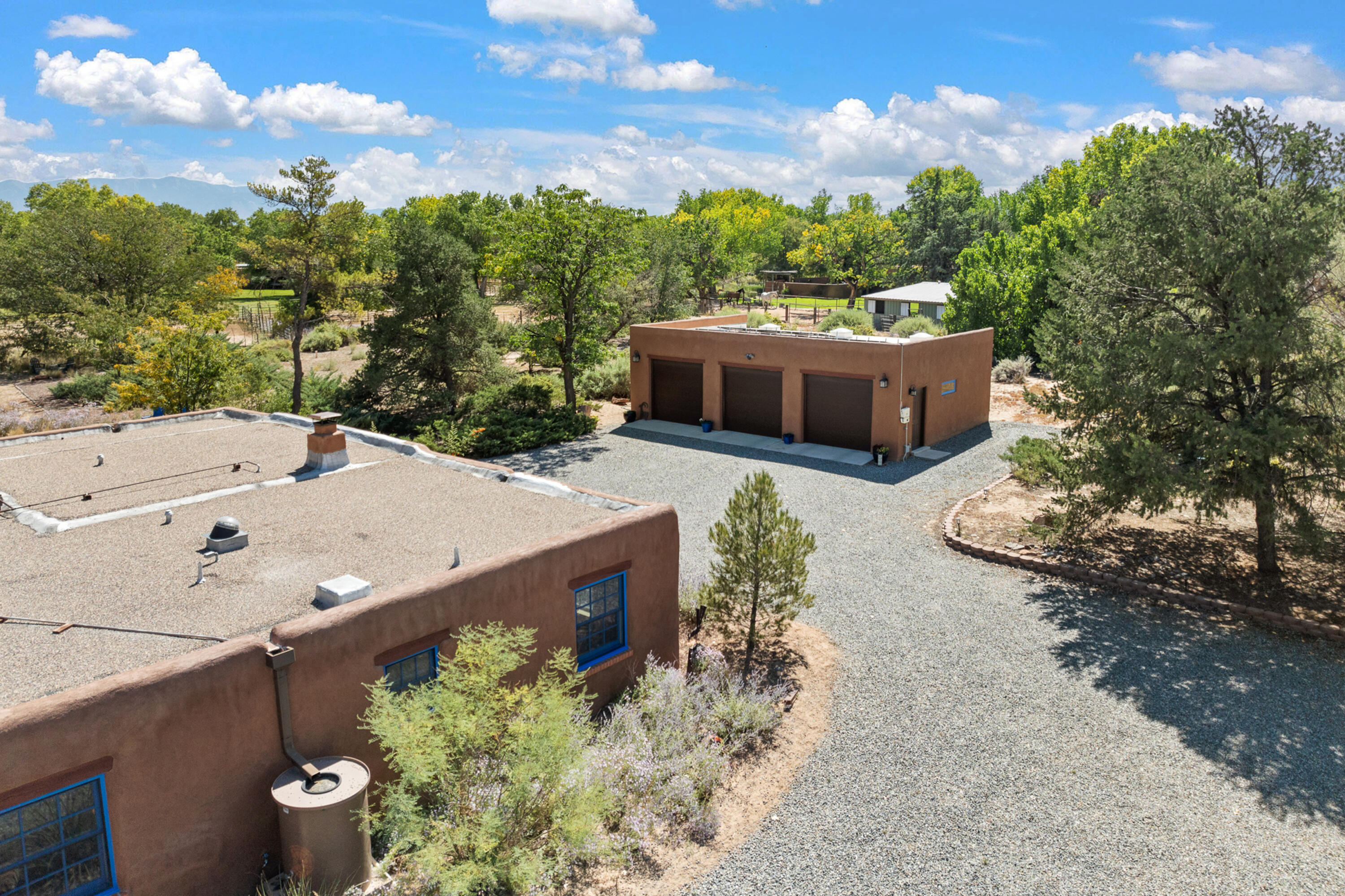 490 EL CAMINO CAMPO
