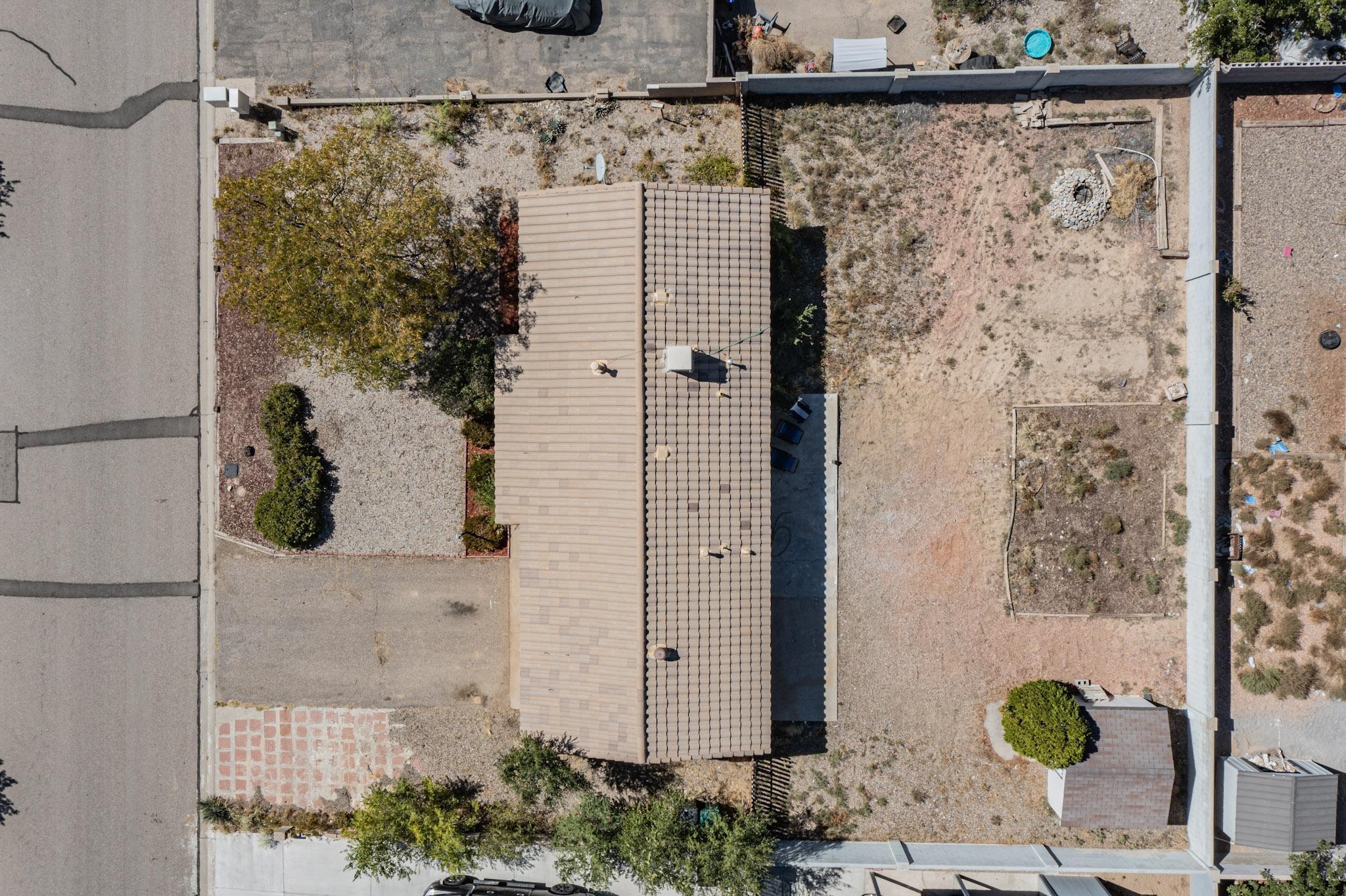 56 SOMMERSET Drive SE