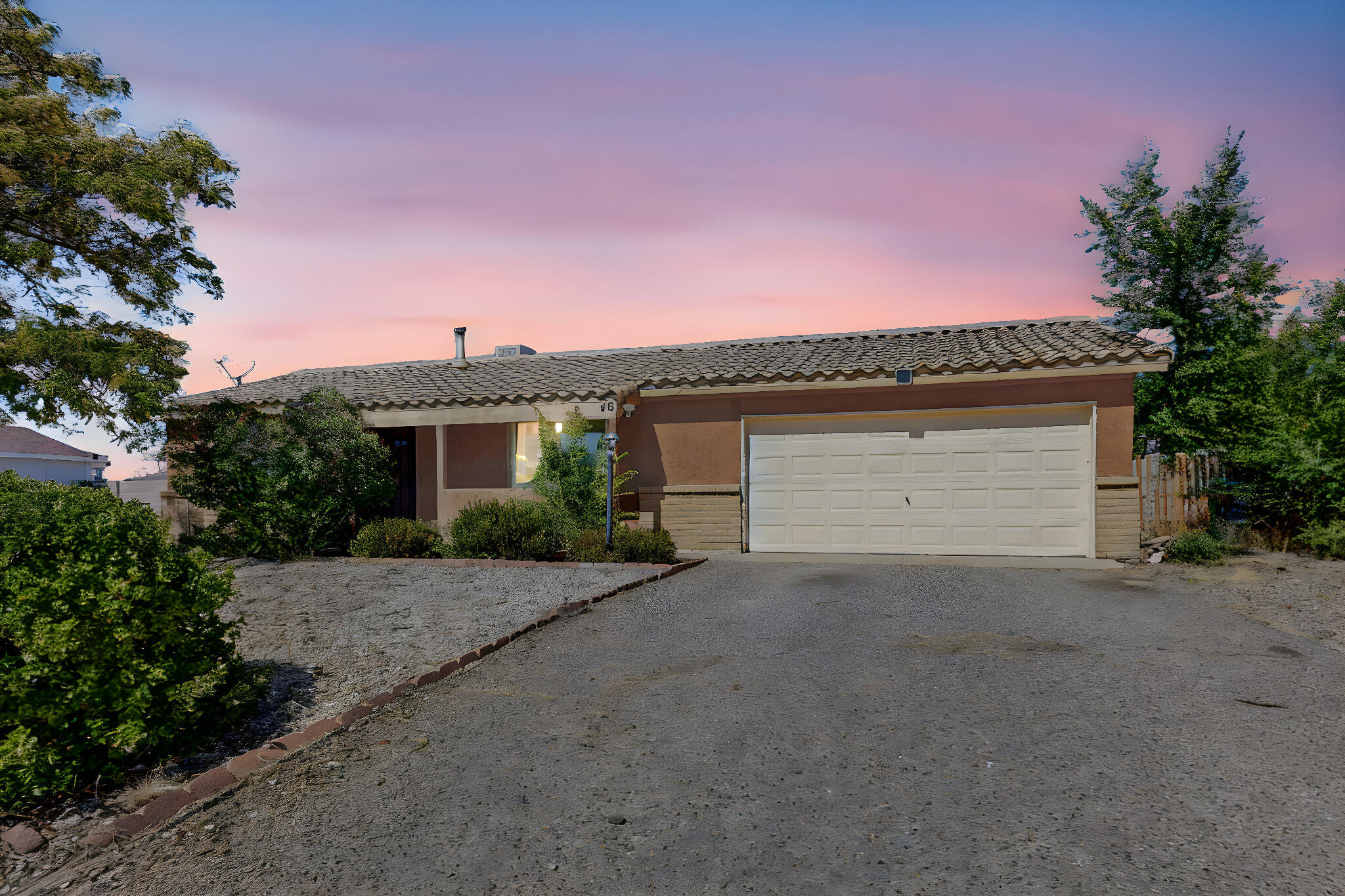 56 SOMMERSET Drive SE