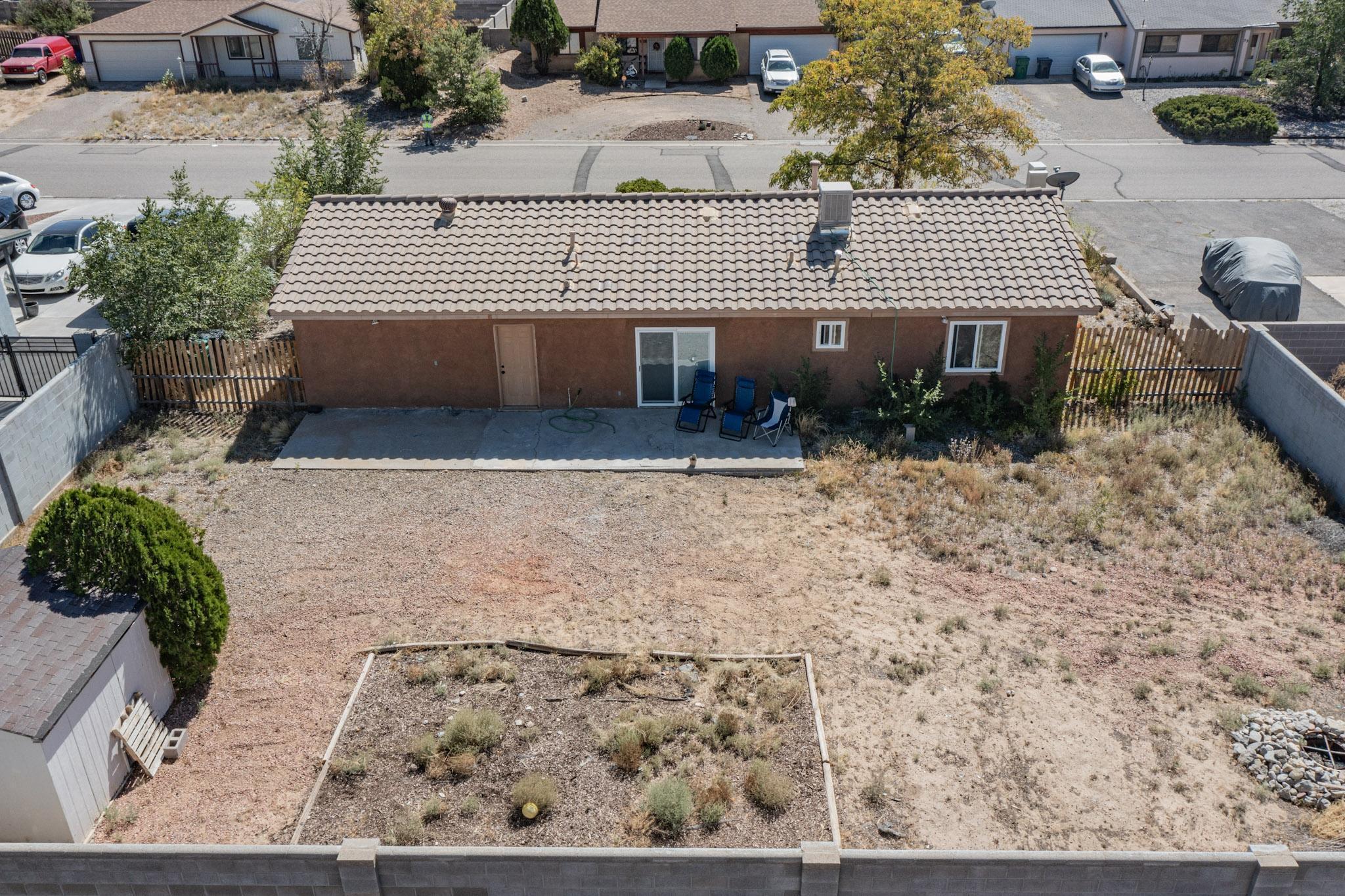 56 SOMMERSET Drive SE