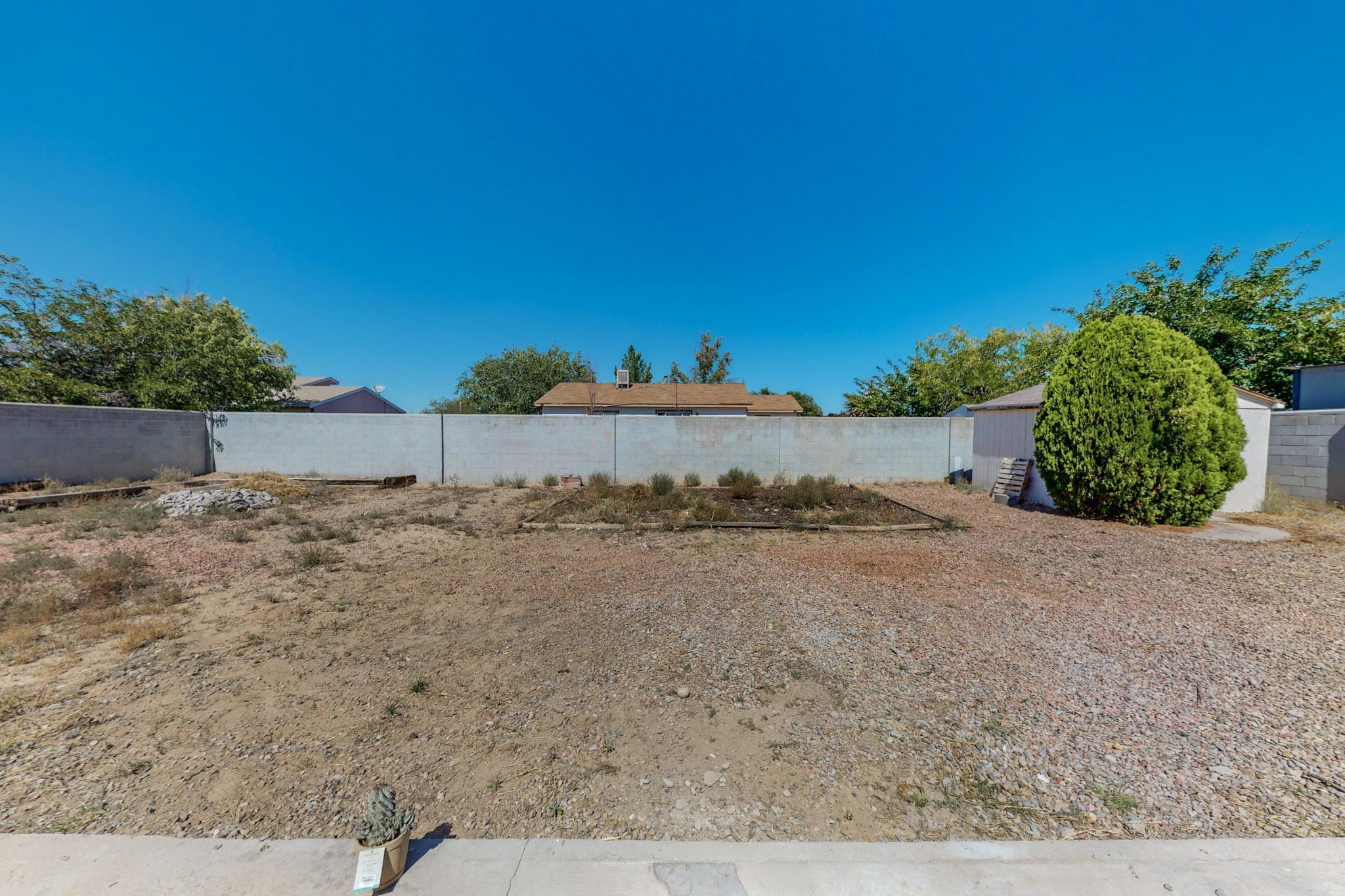 56 SOMMERSET Drive SE