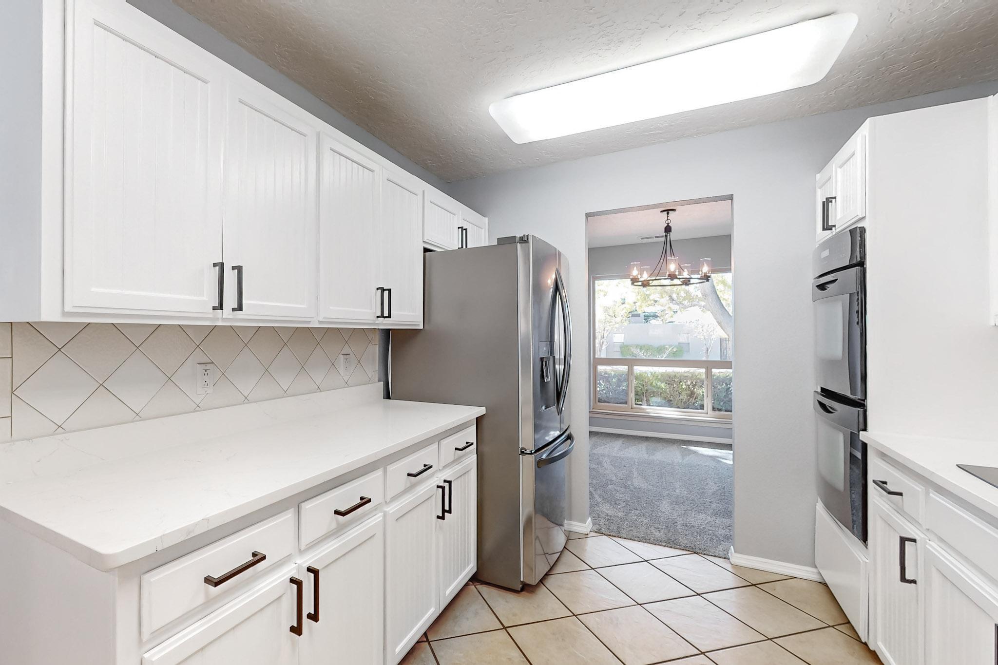 4104 GLEN CANYON Road NE