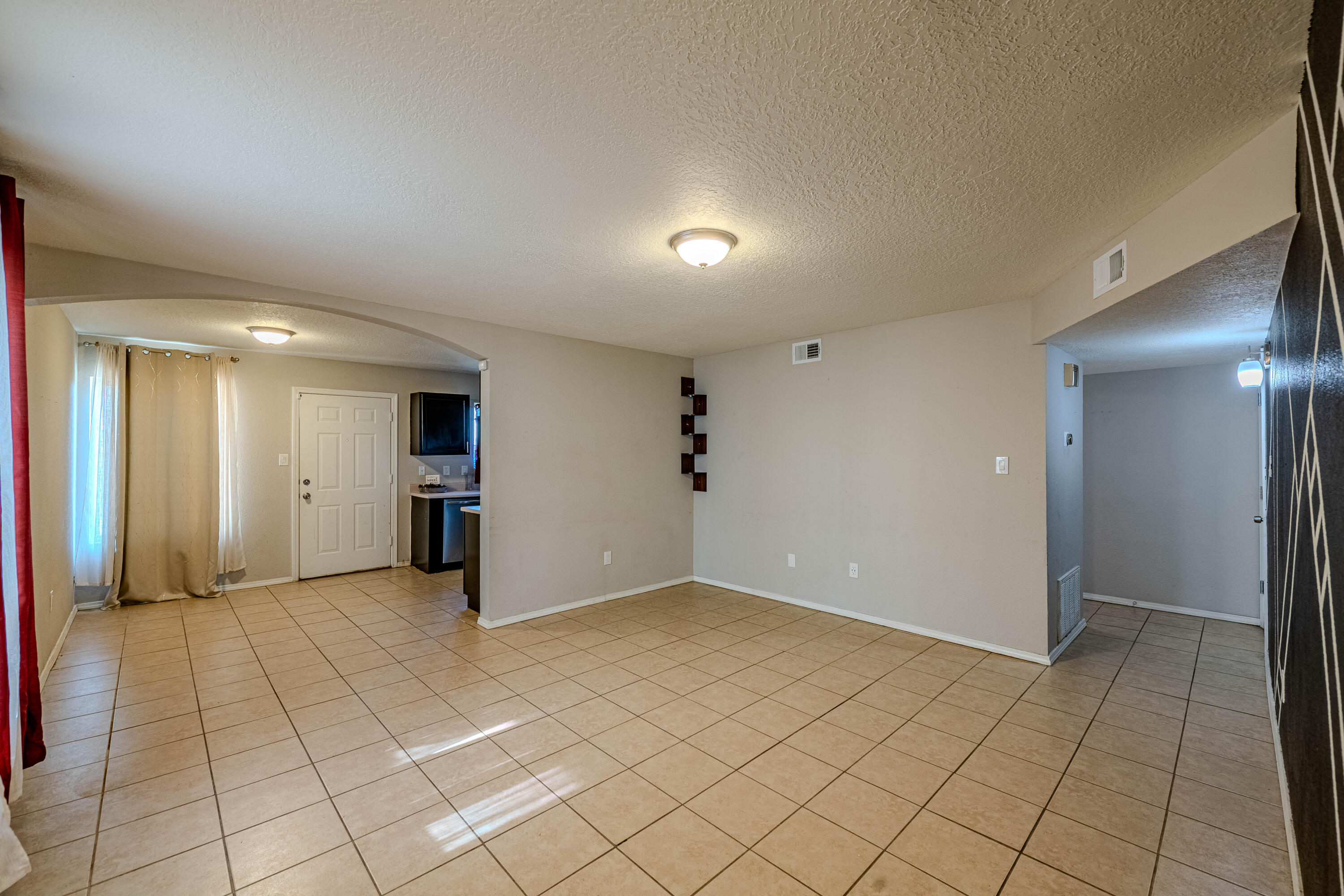 9105 SKYLIGHT Avenue SW