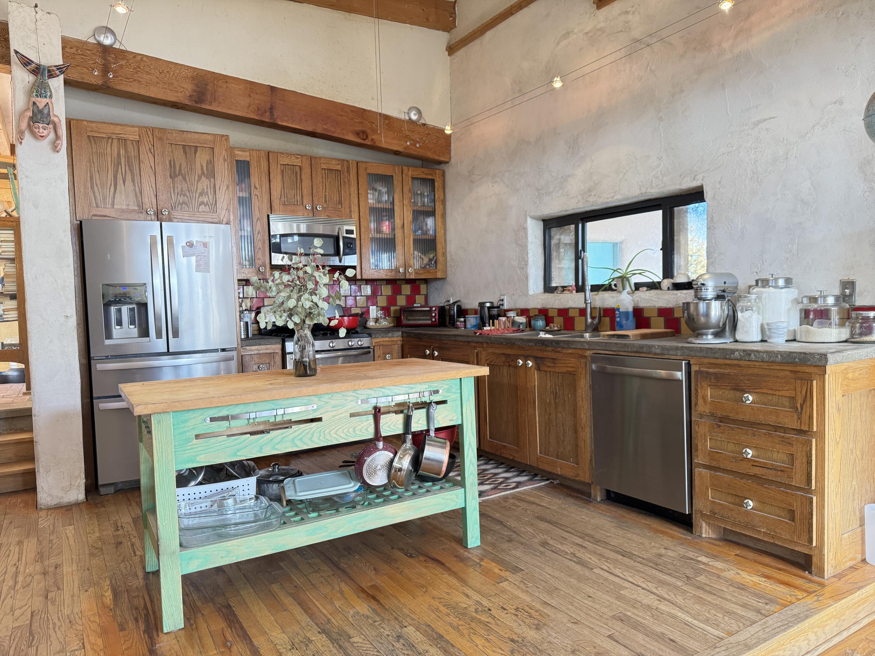 202 RIDGE VIEW Road