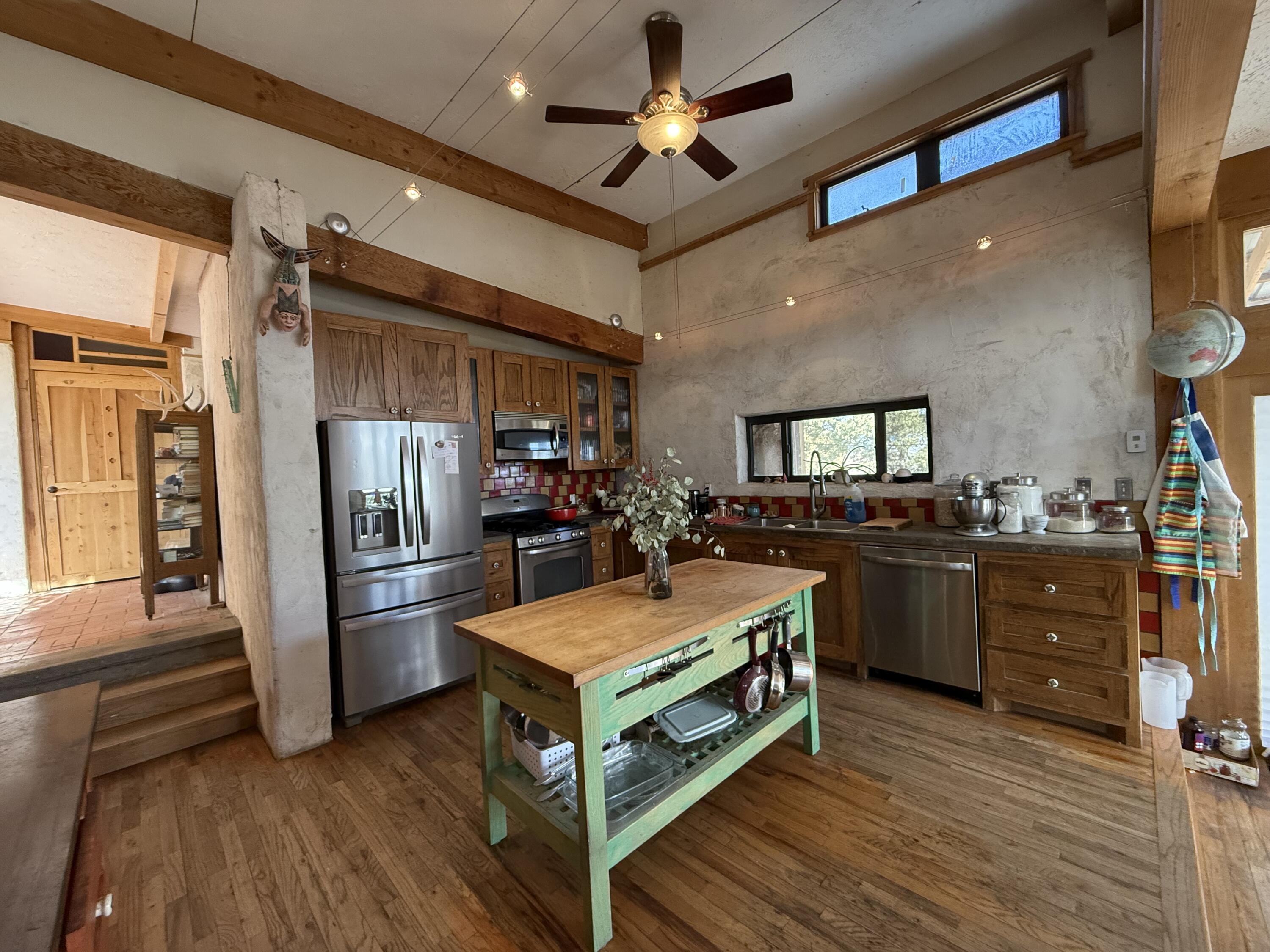 202 RIDGE VIEW Road