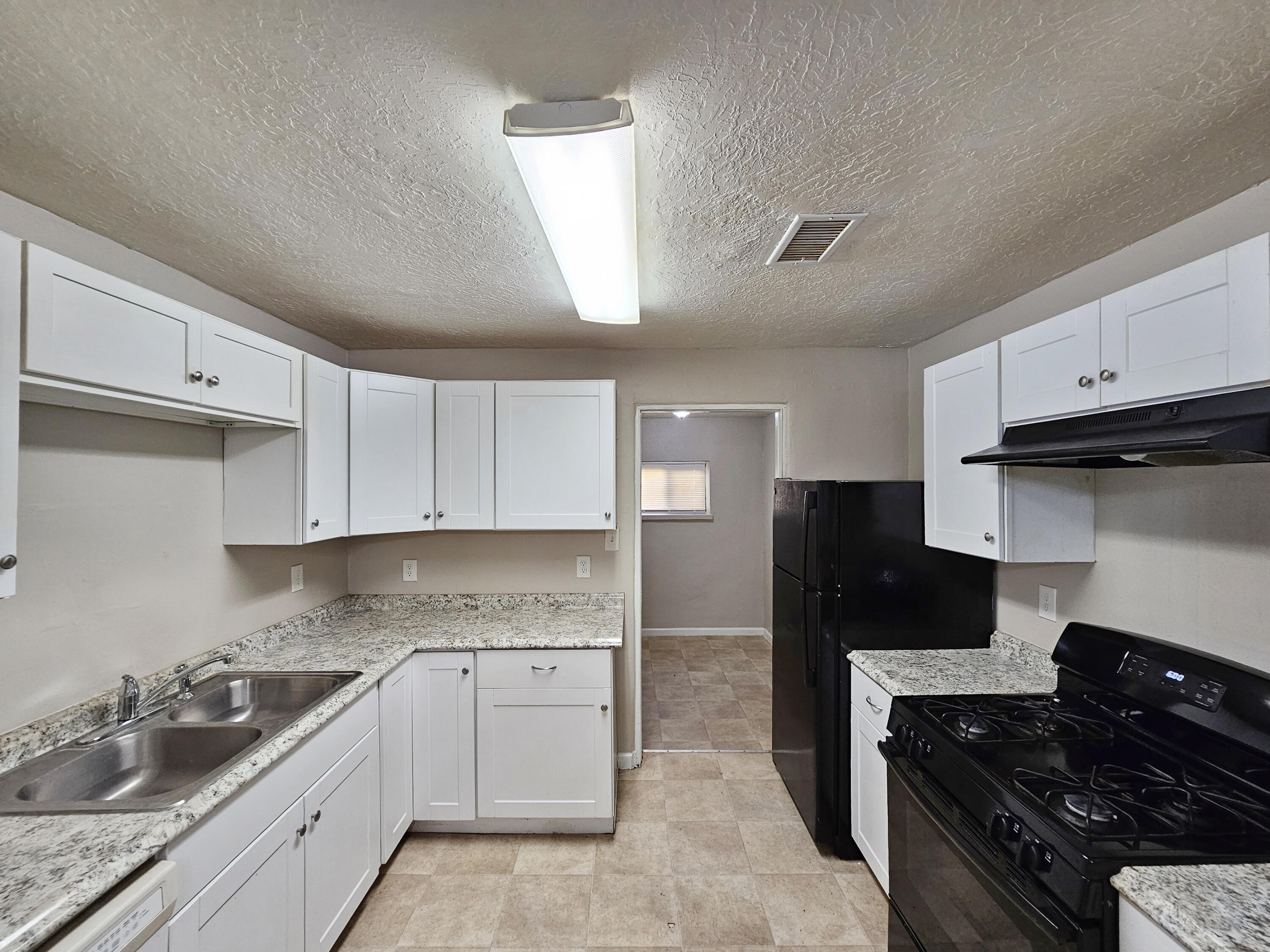 330 ARVADA Avenue NE