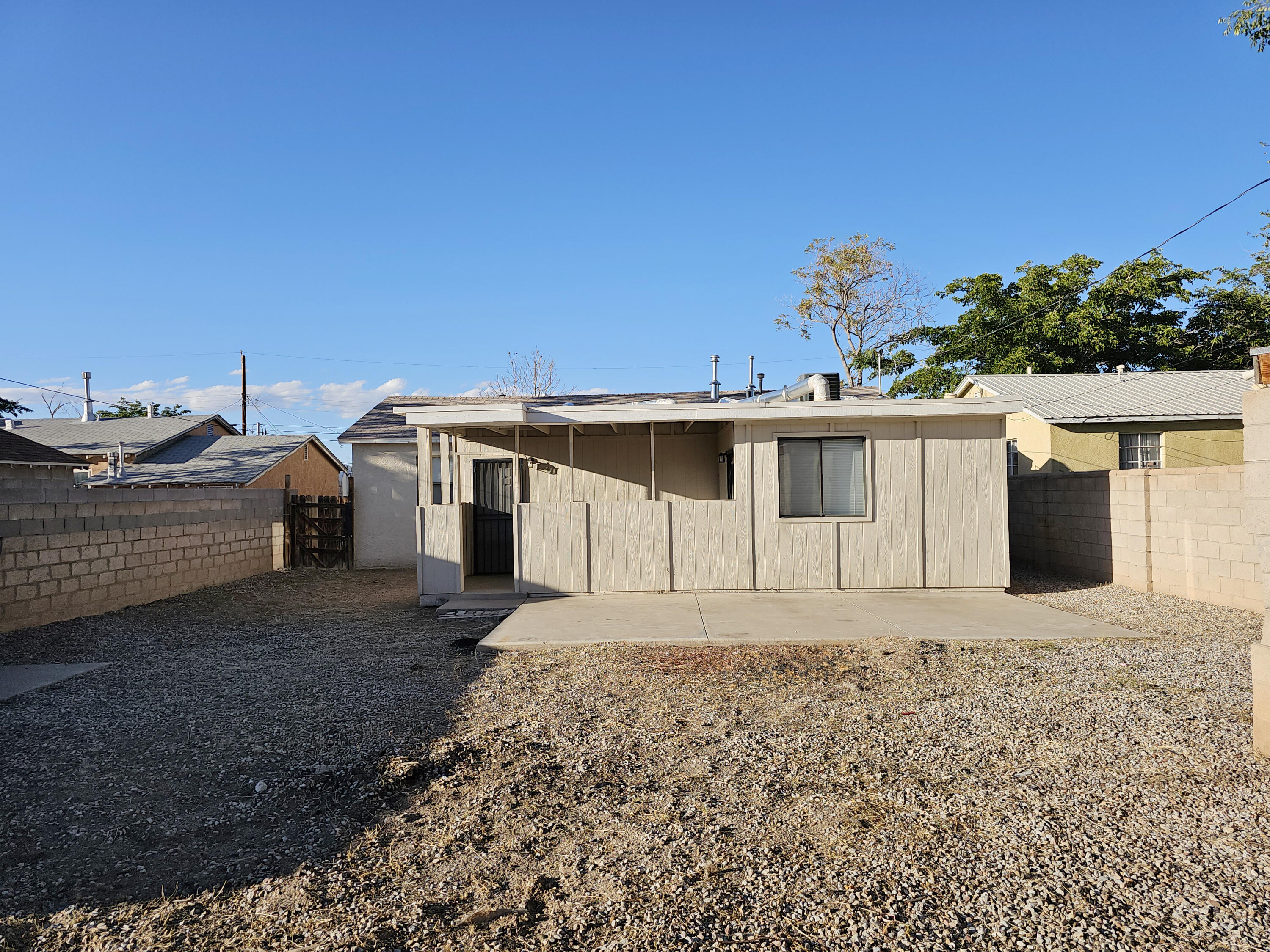 330 ARVADA Avenue NE