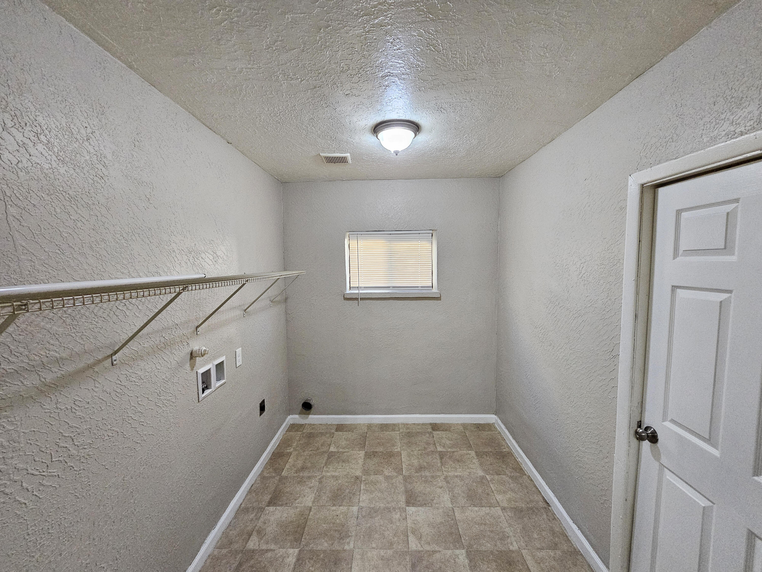 330 ARVADA Avenue NE