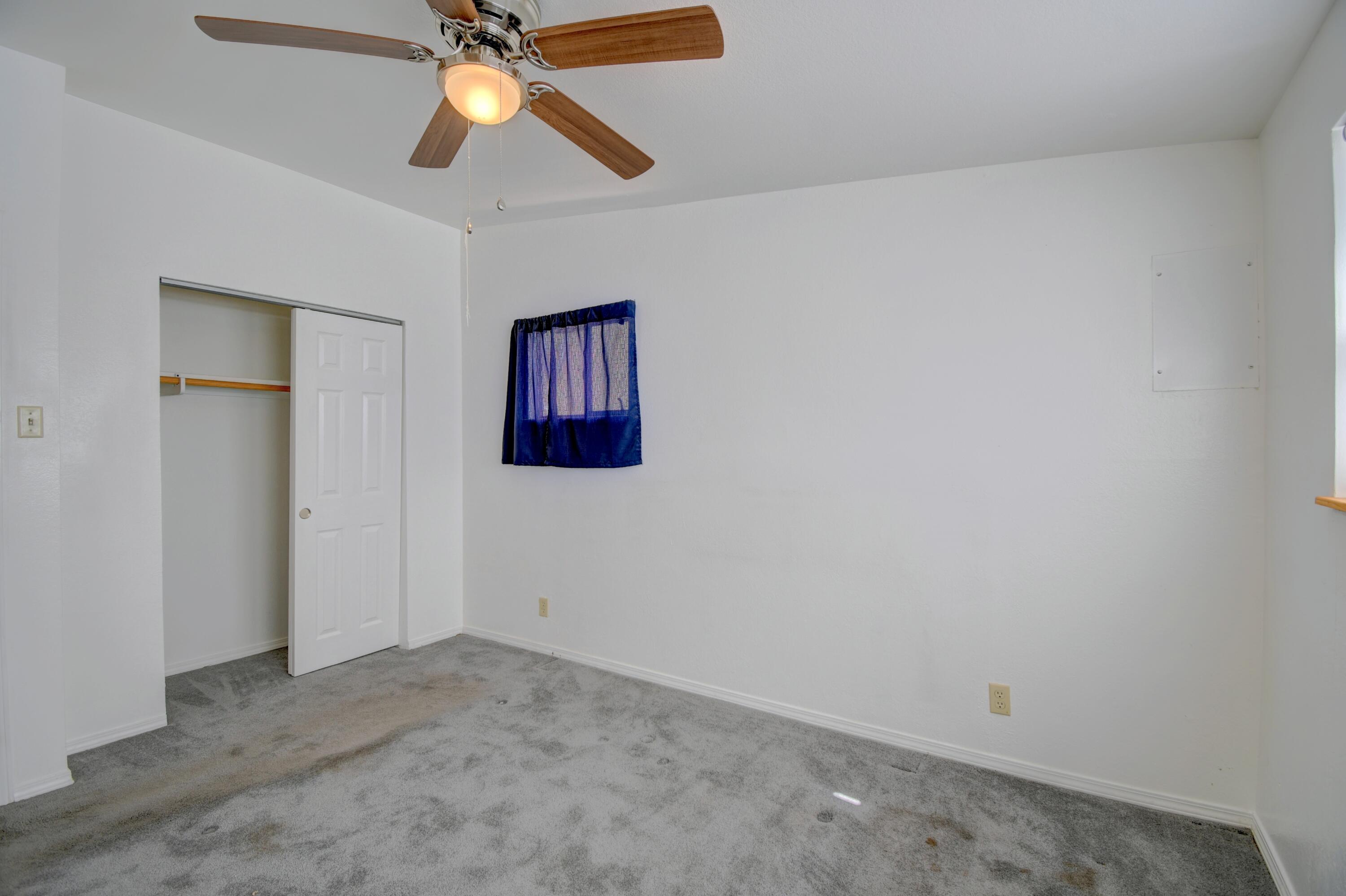 11504 ANGELINA Place NE