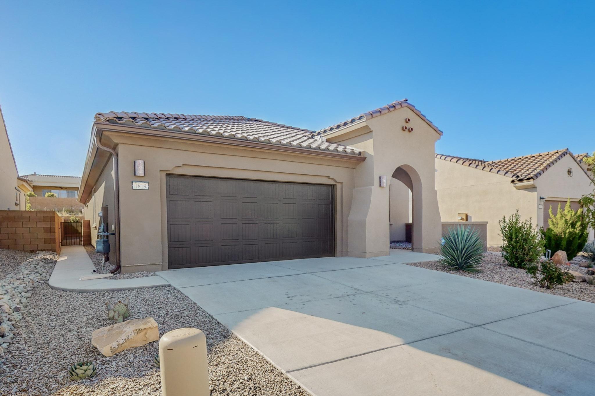 1819 PEBBLE CREEK Trail