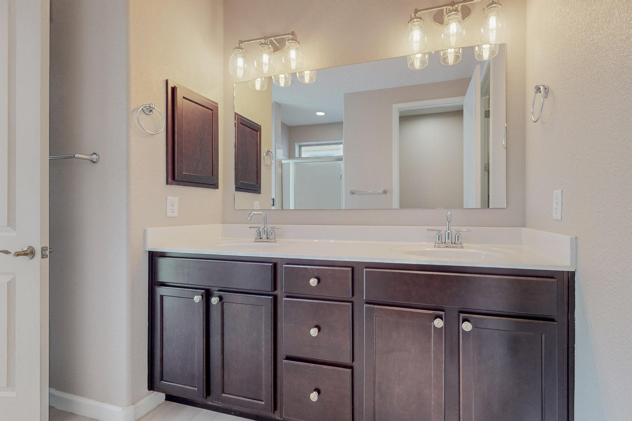 1819 PEBBLE CREEK Trail