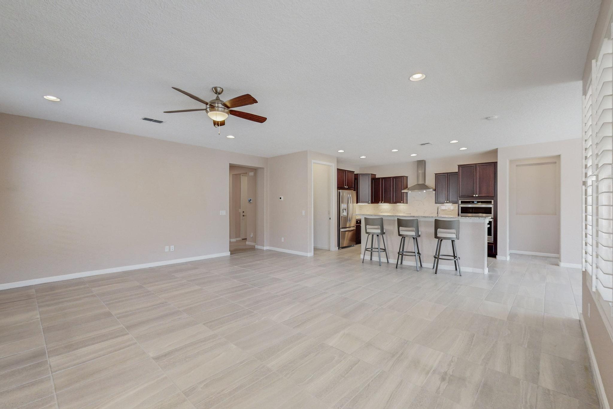 1819 PEBBLE CREEK Trail