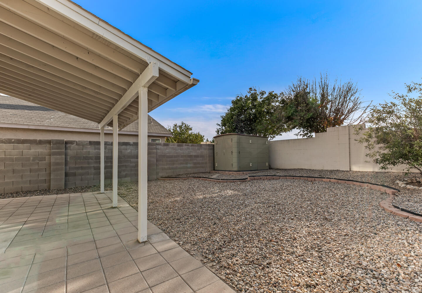 659 VISTA LUNA Lane SW