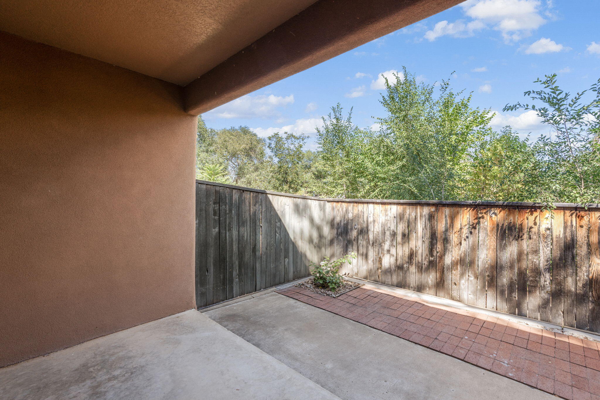 2616 DON PEDRO NW