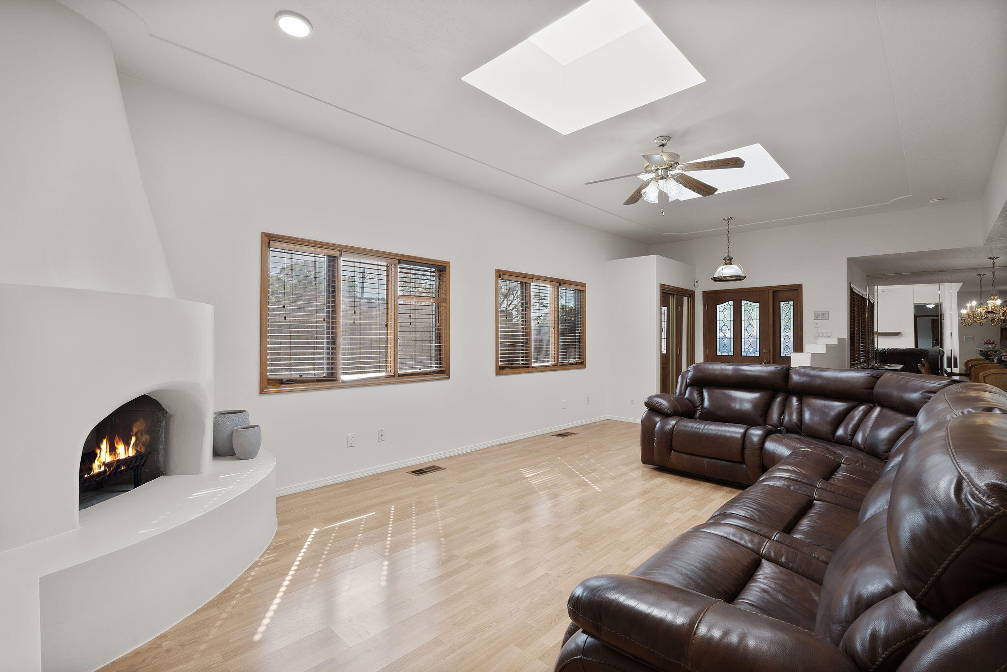 2616 DON PEDRO NW
