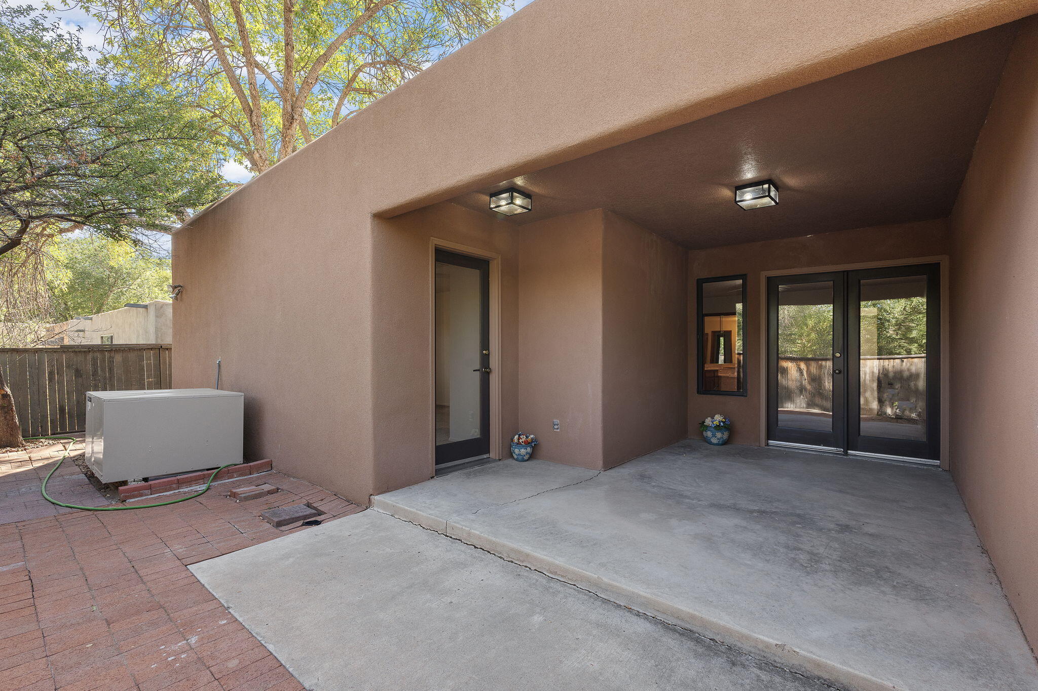 2616 DON PEDRO NW