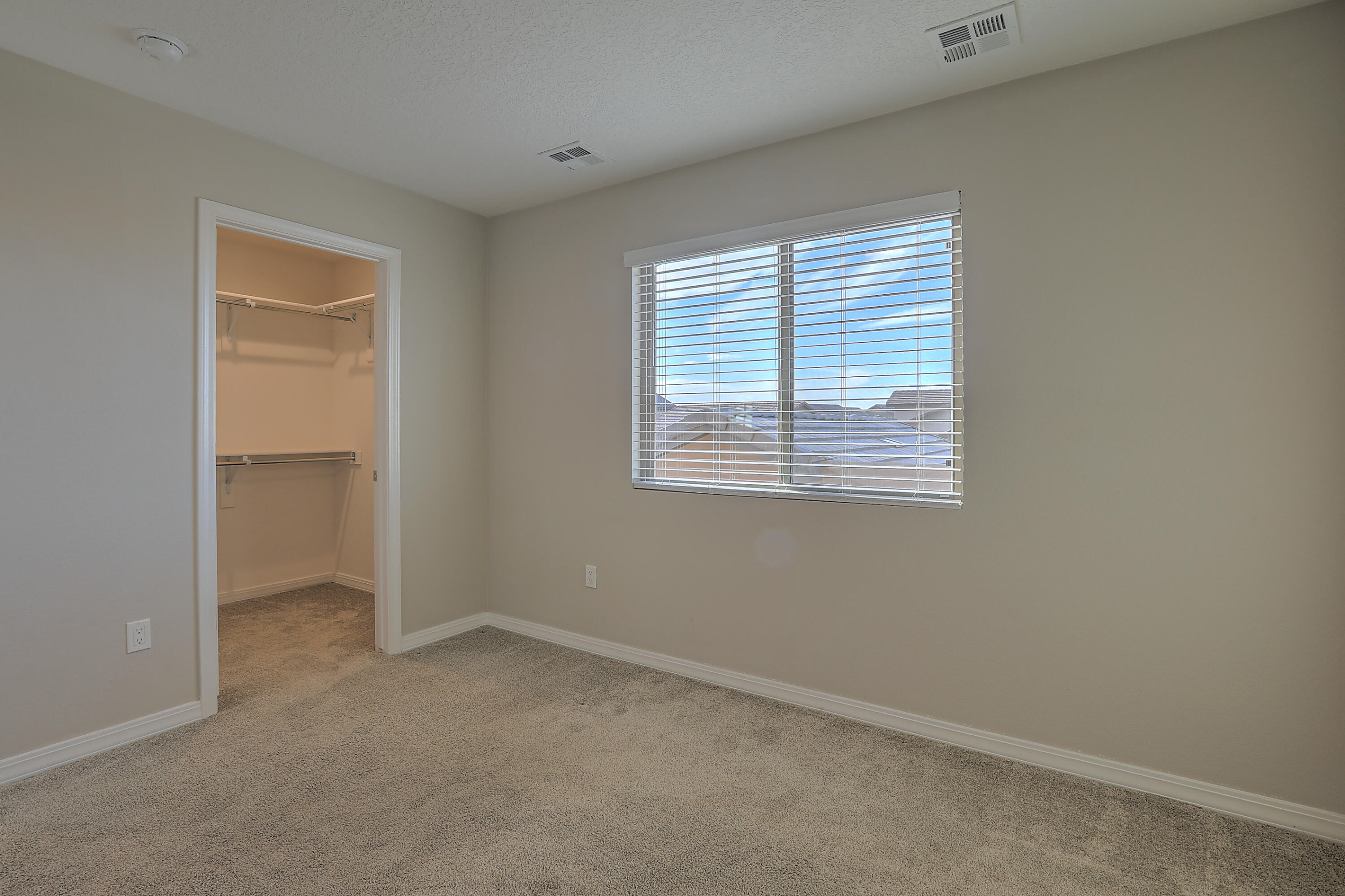 2613 HOUSER Avenue SE