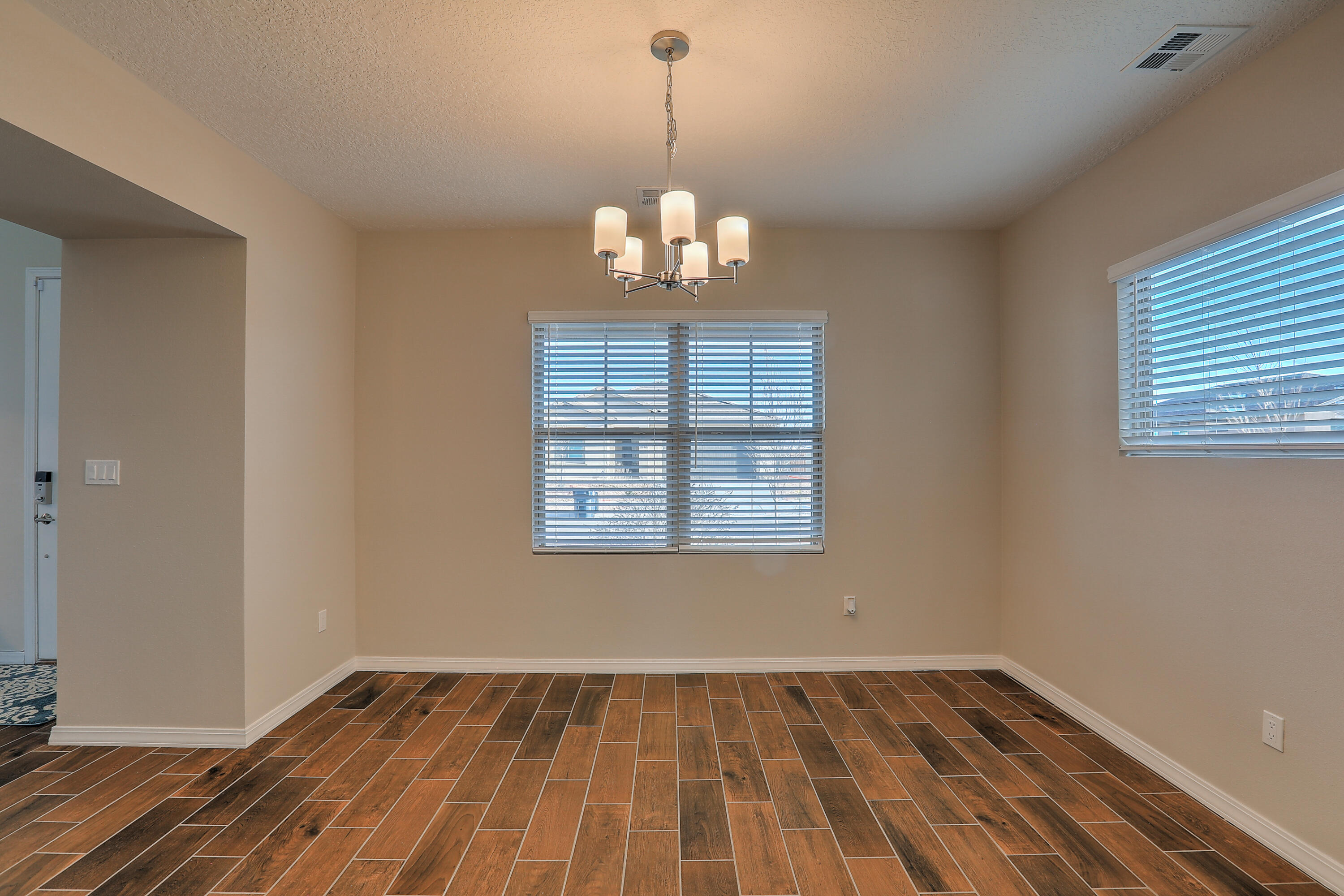 2613 HOUSER Avenue SE