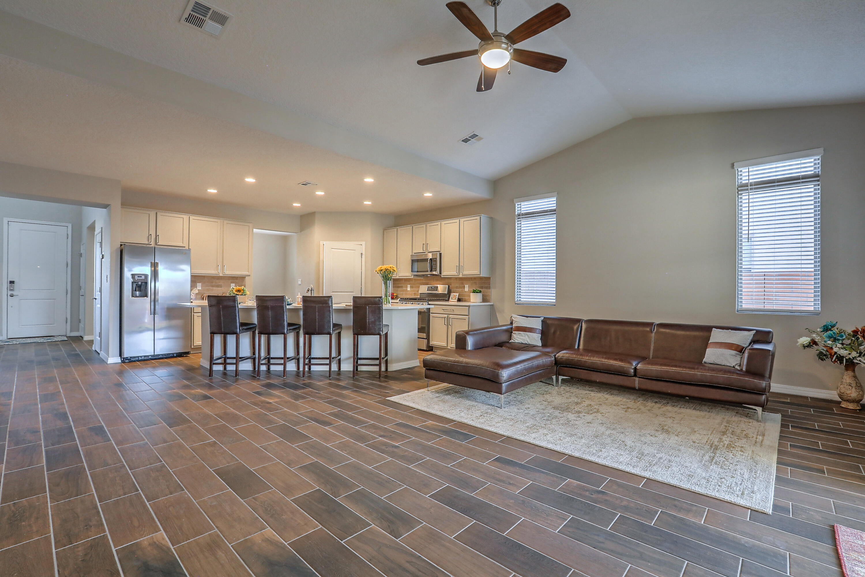 2613 HOUSER Avenue SE