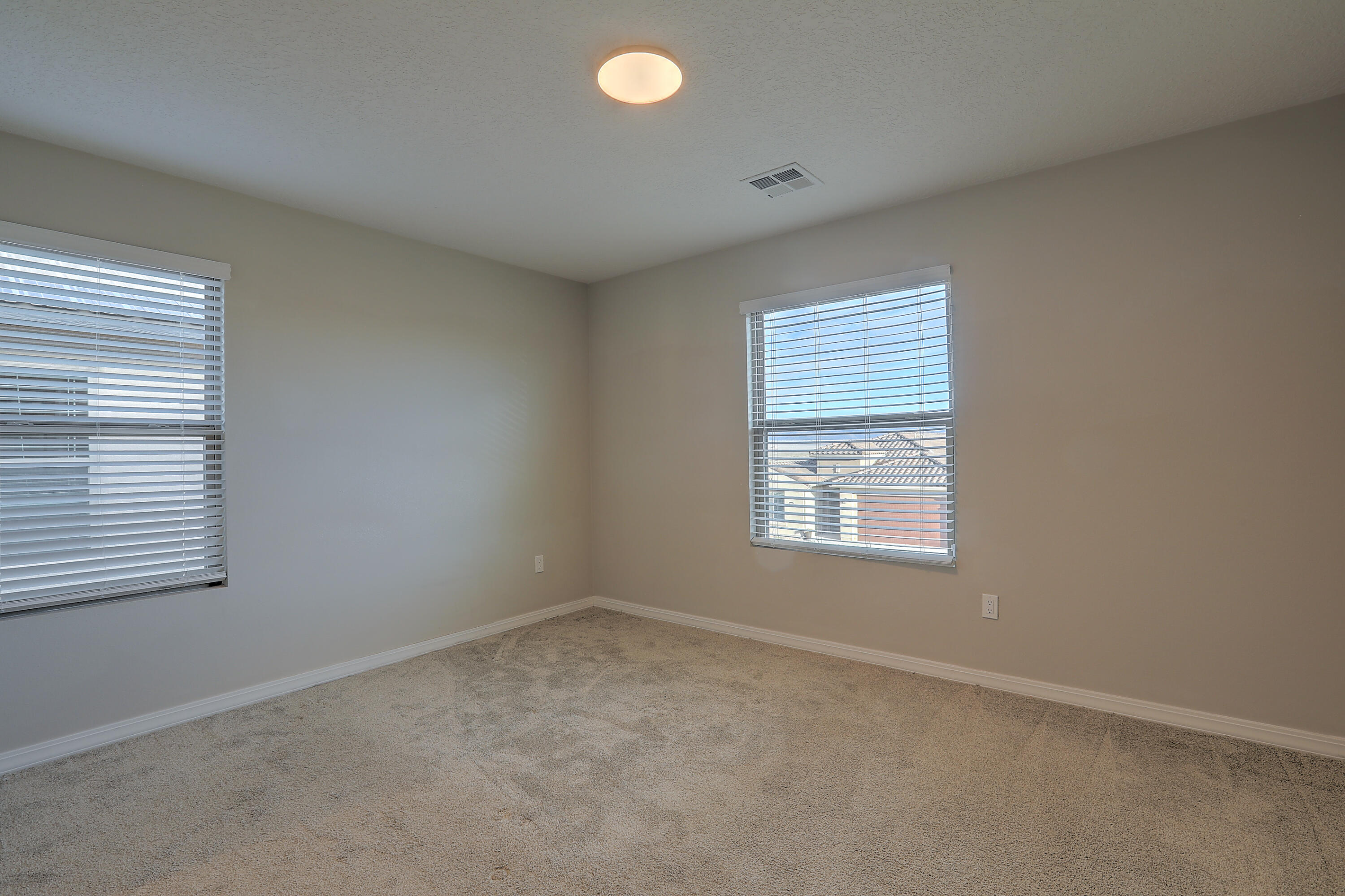 2613 HOUSER Avenue SE