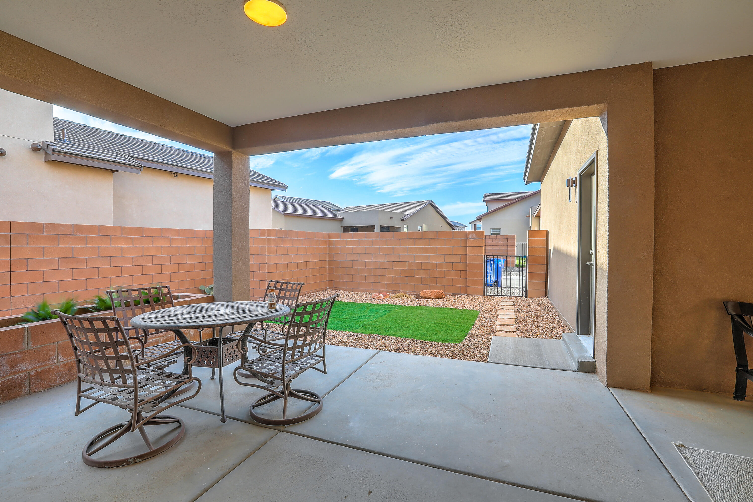 2613 HOUSER Avenue SE