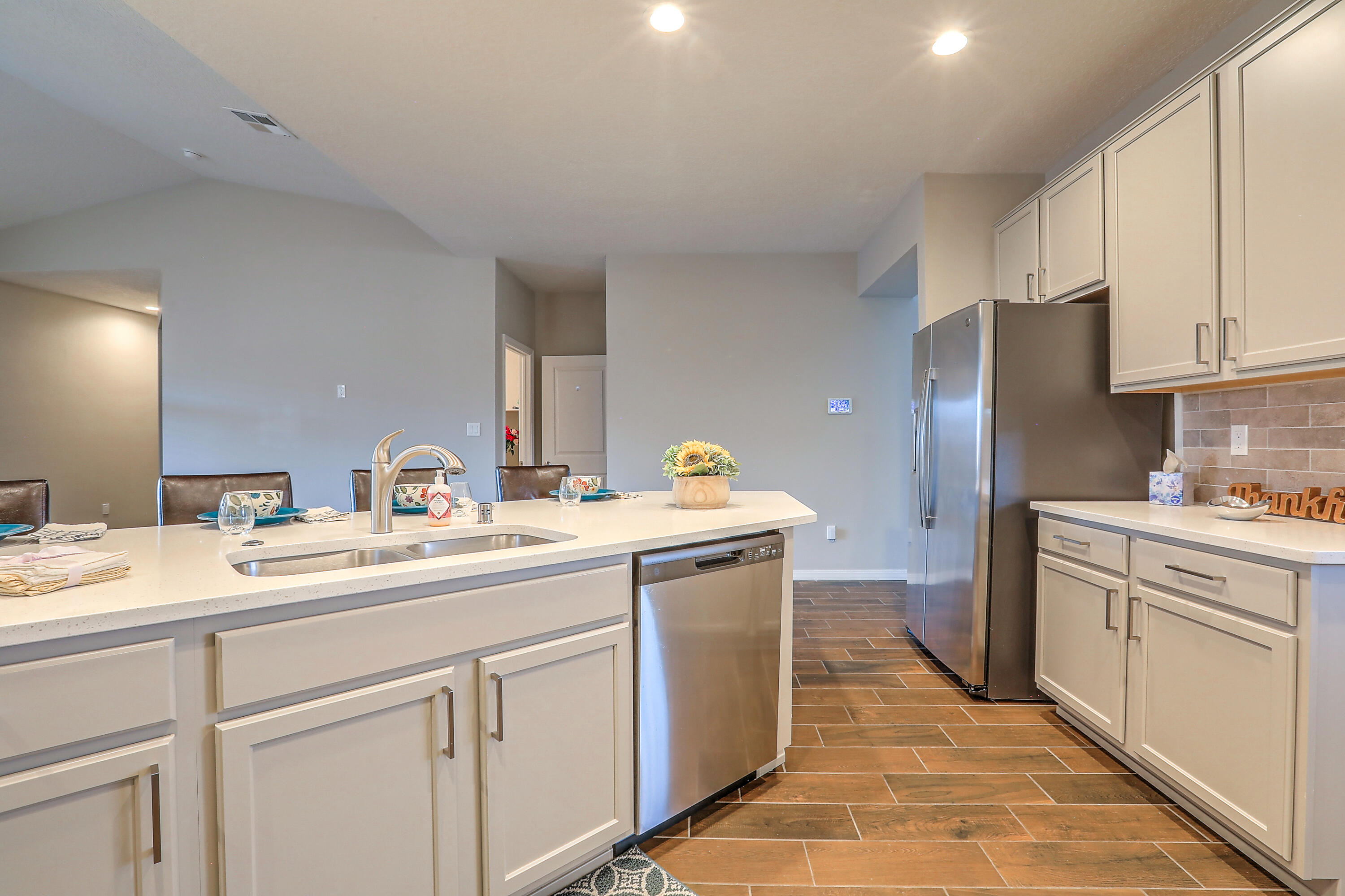 2613 HOUSER Avenue SE