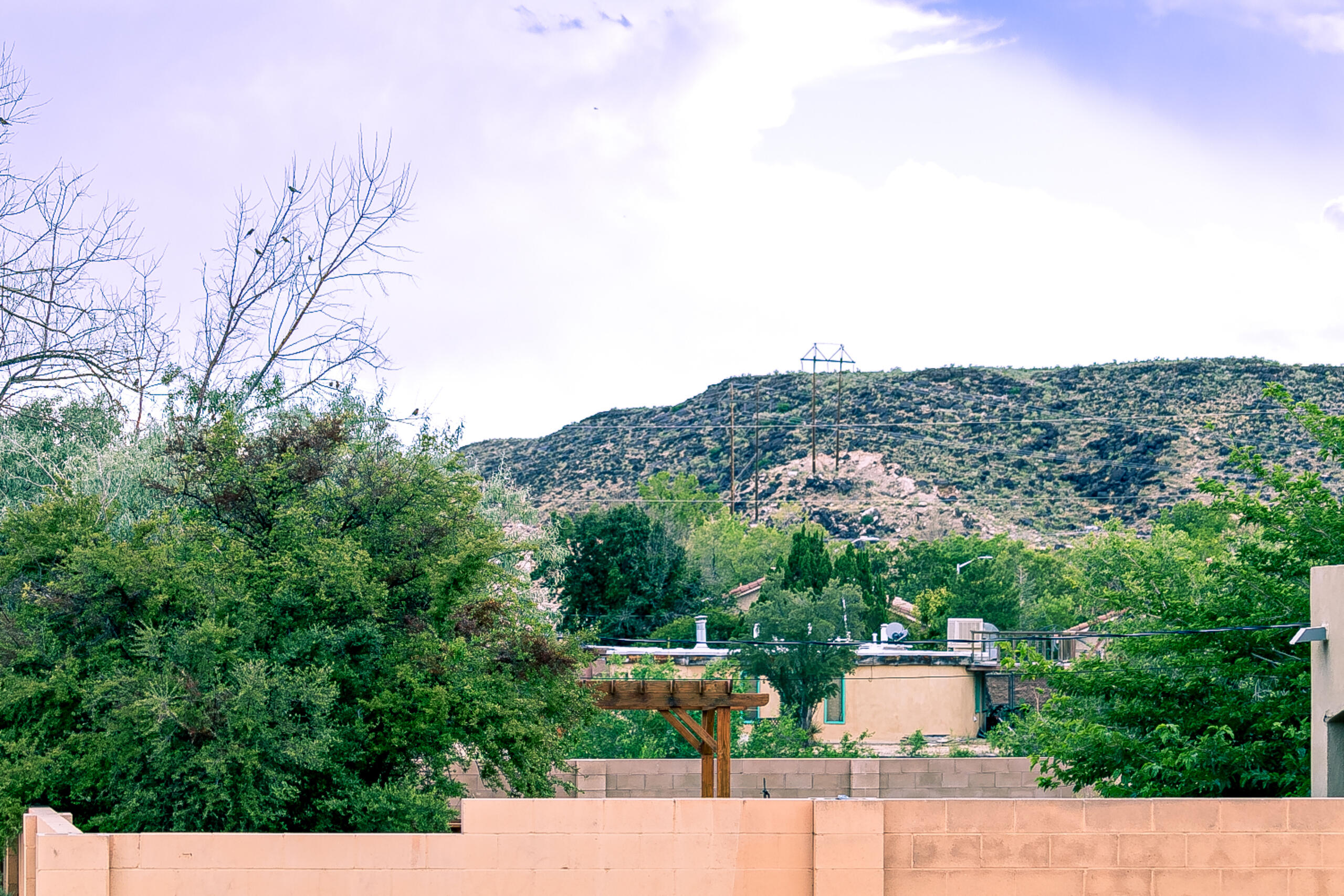 5012 NORTHERN Trail NW