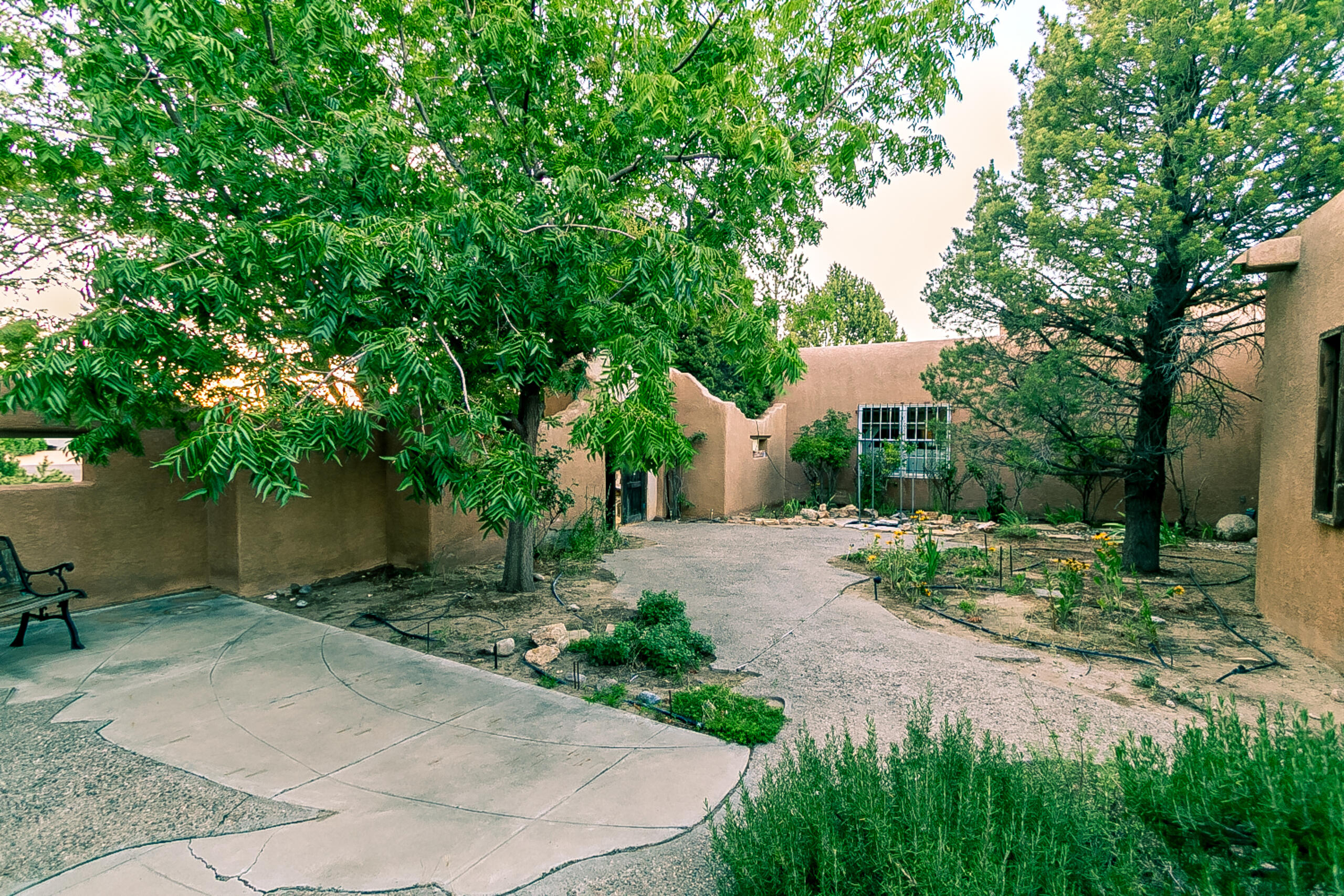 5012 NORTHERN Trail NW