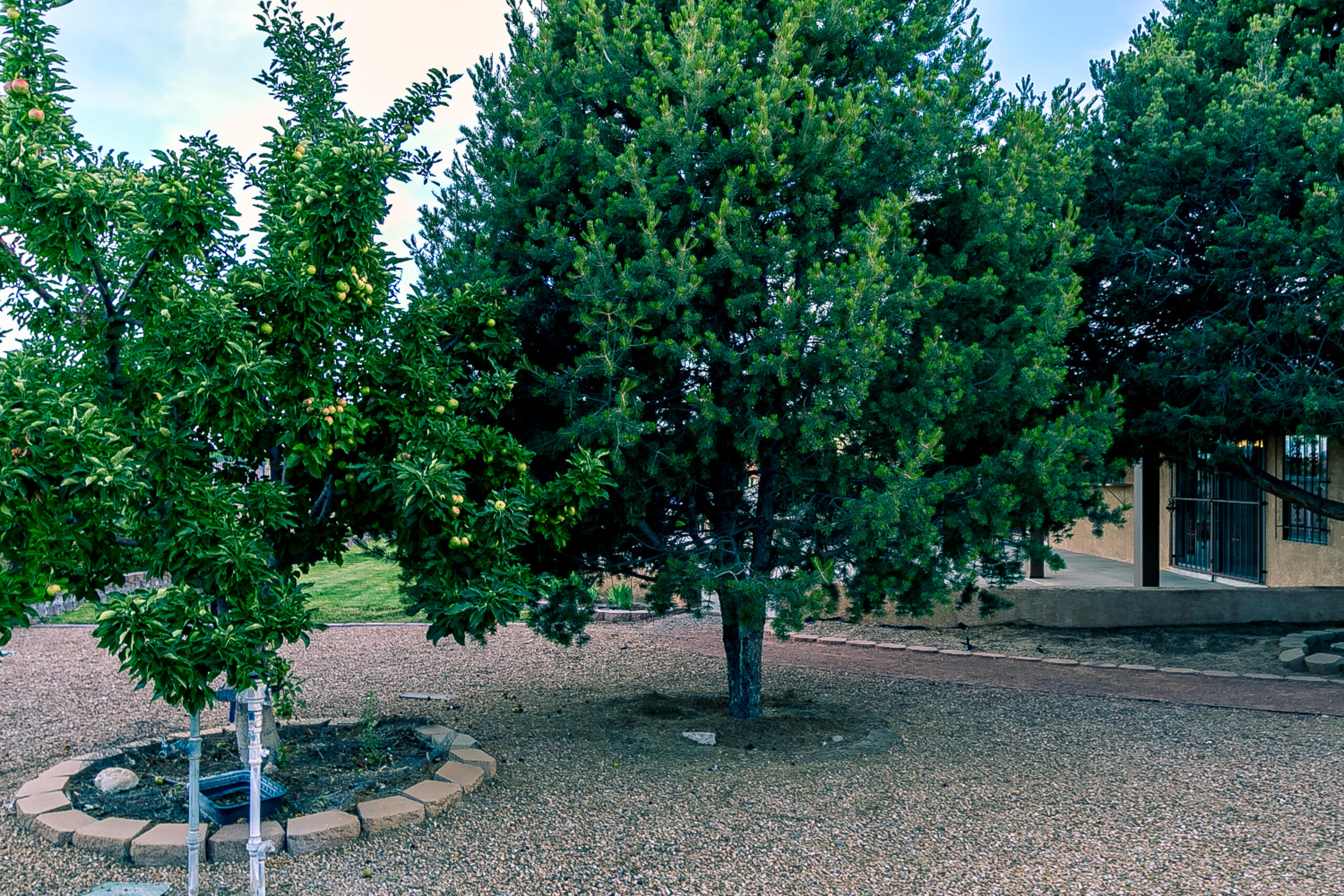 5012 NORTHERN Trail NW