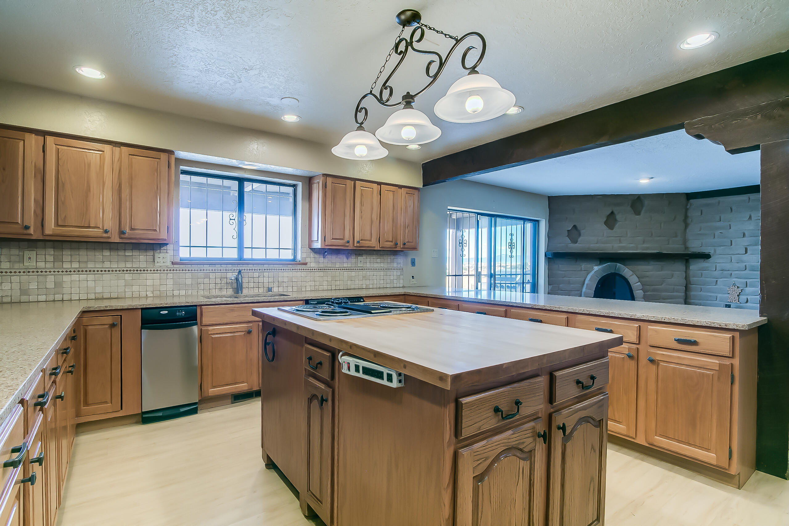 5012 NORTHERN Trail NW