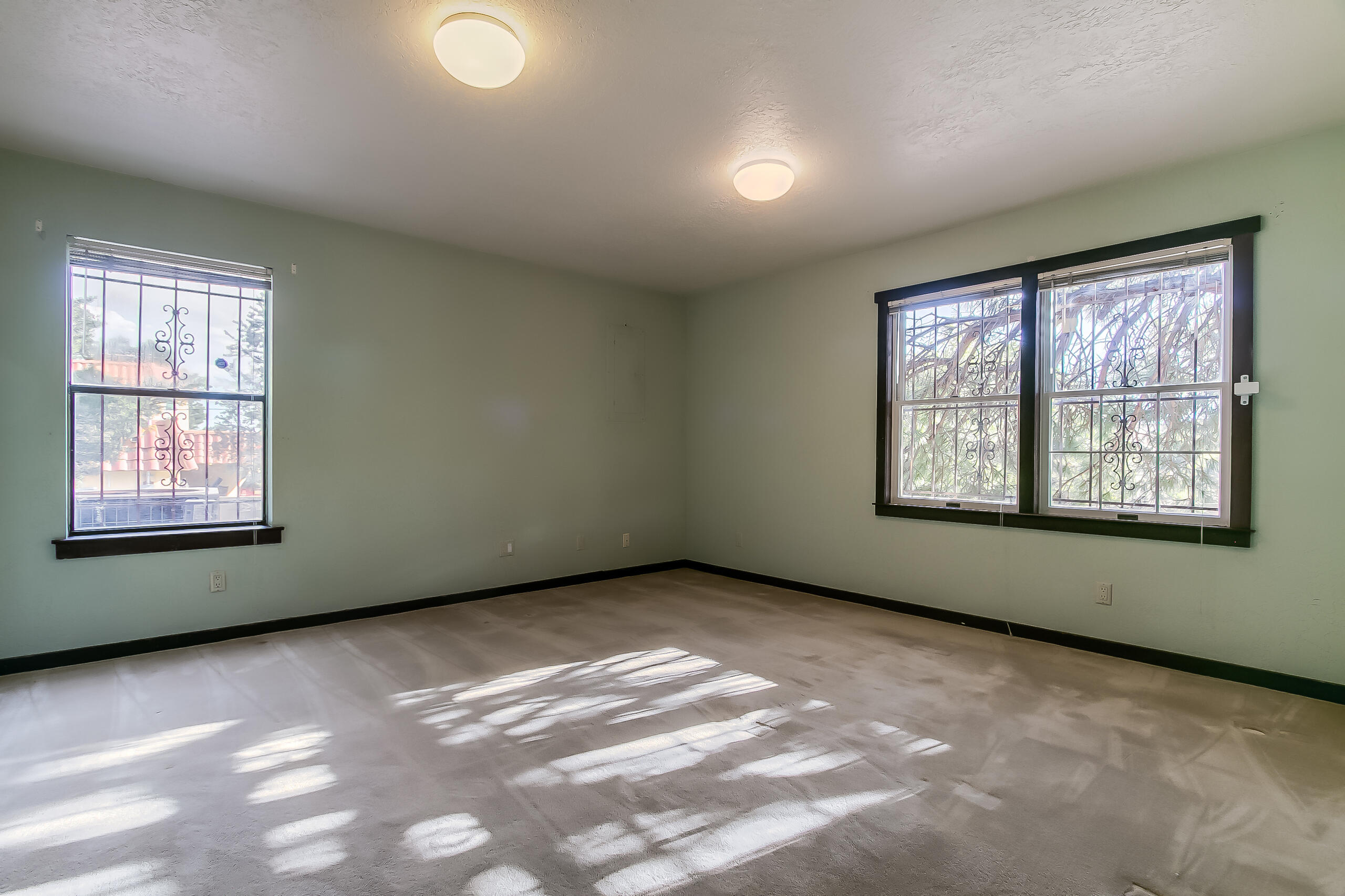 5012 NORTHERN Trail NW