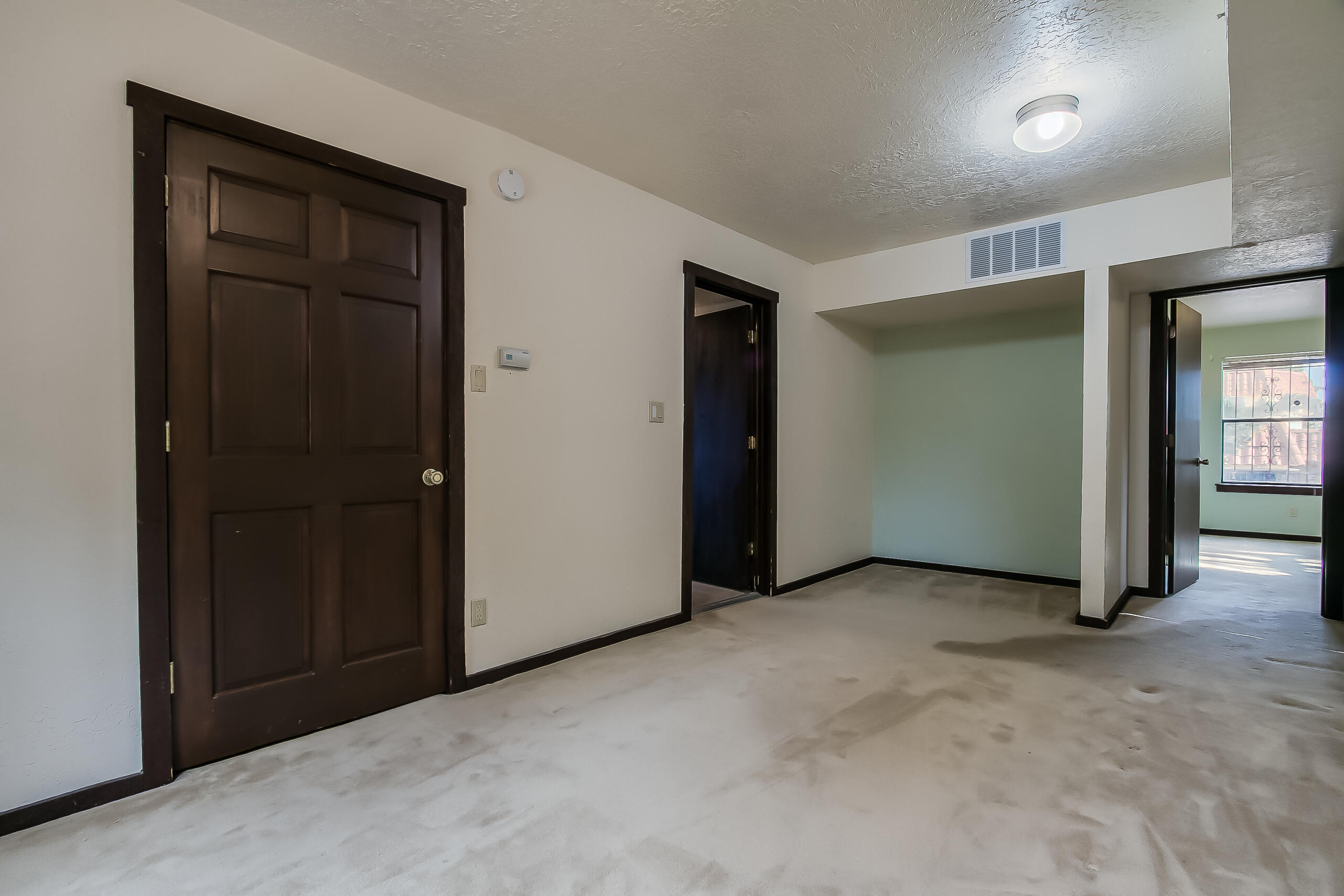 5012 NORTHERN Trail NW