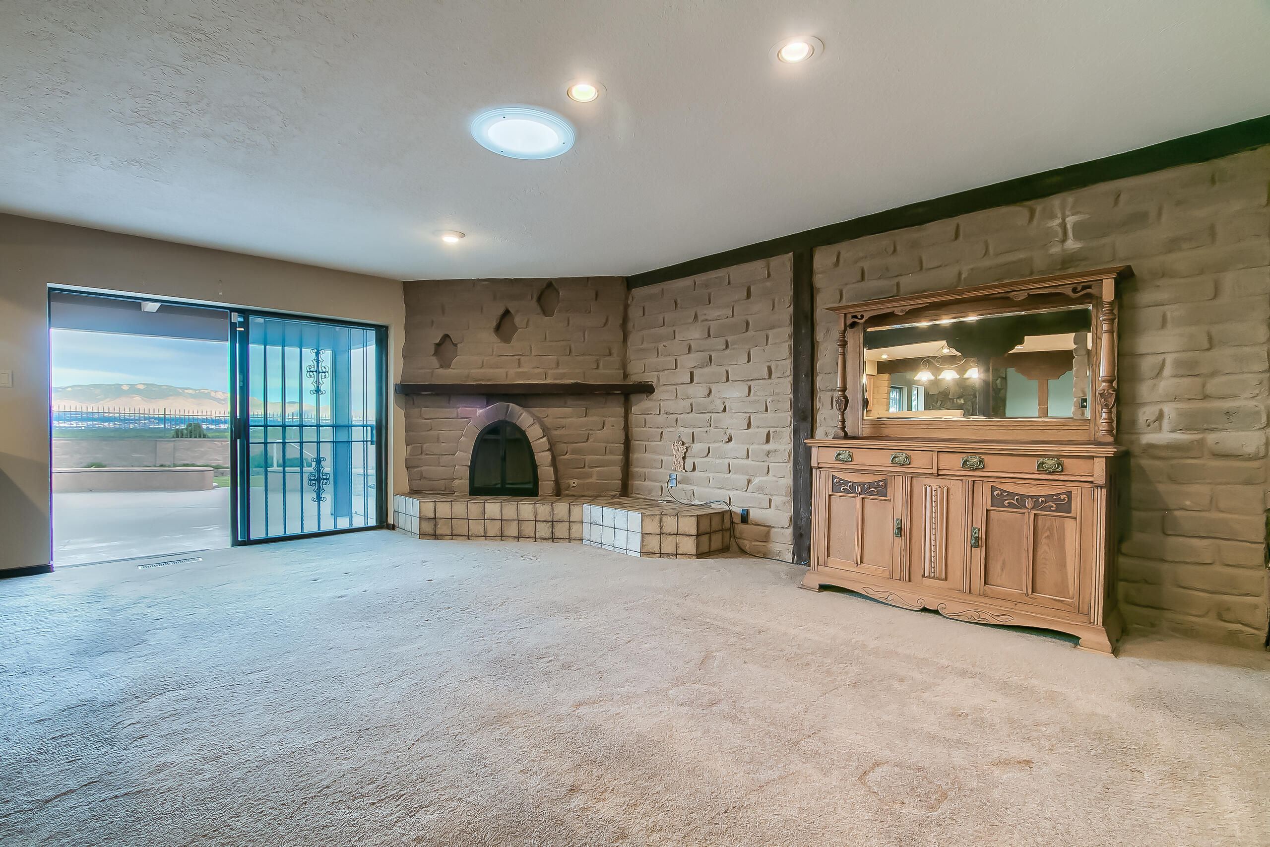 5012 NORTHERN Trail NW