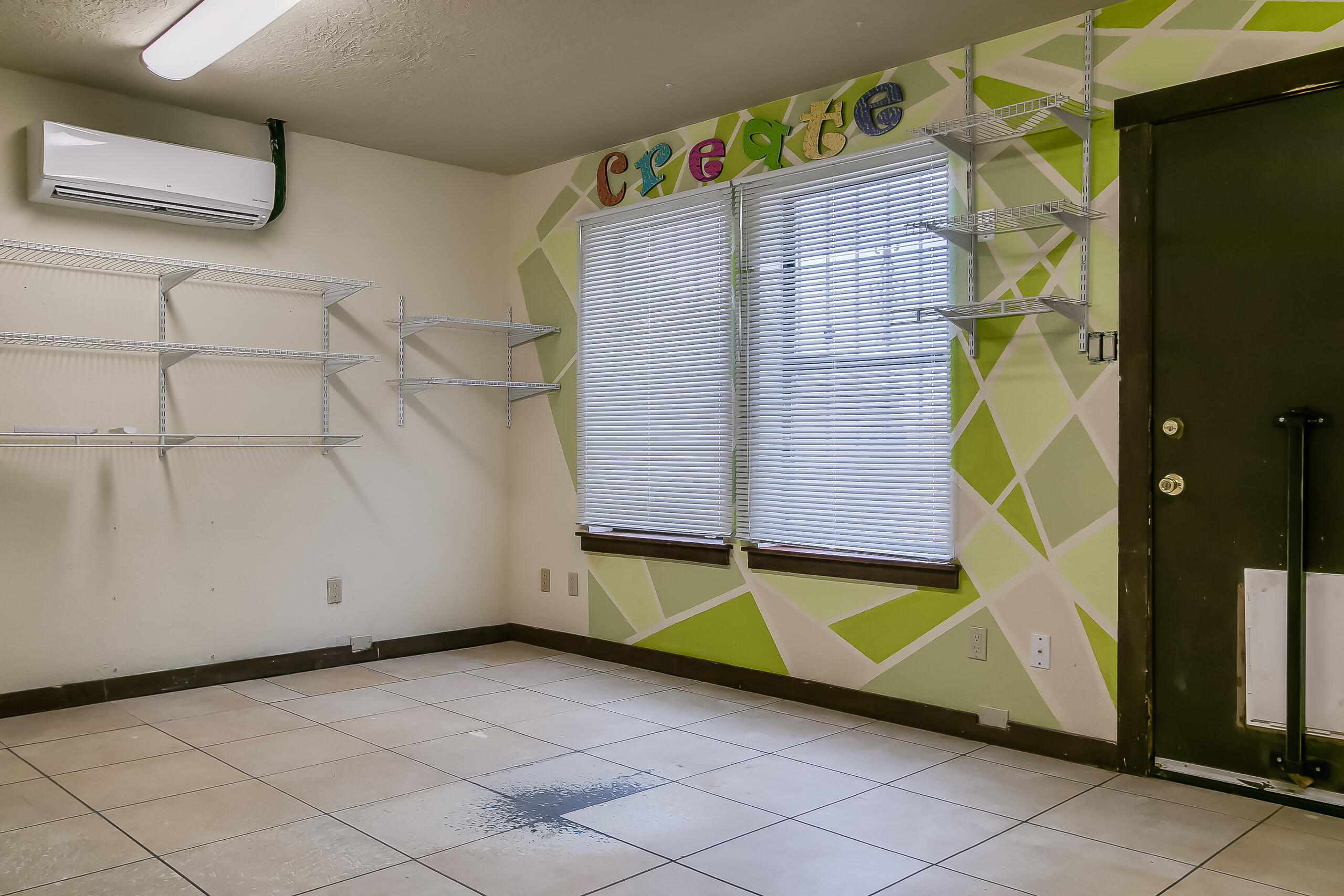 5012 NORTHERN Trail NW