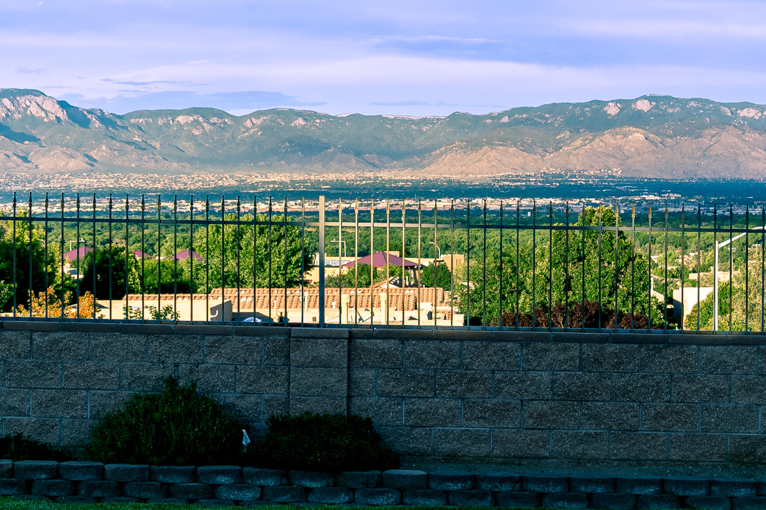 5012 NORTHERN Trail NW