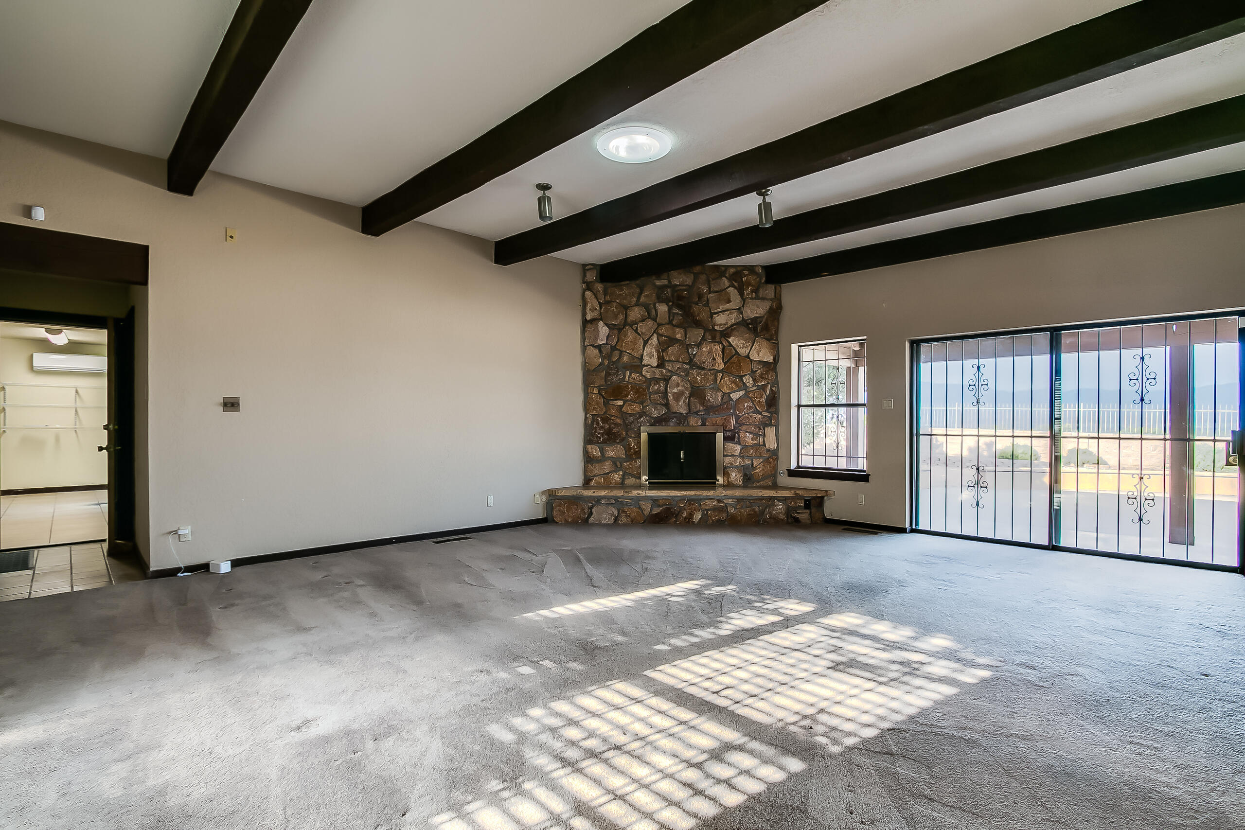 5012 NORTHERN Trail NW