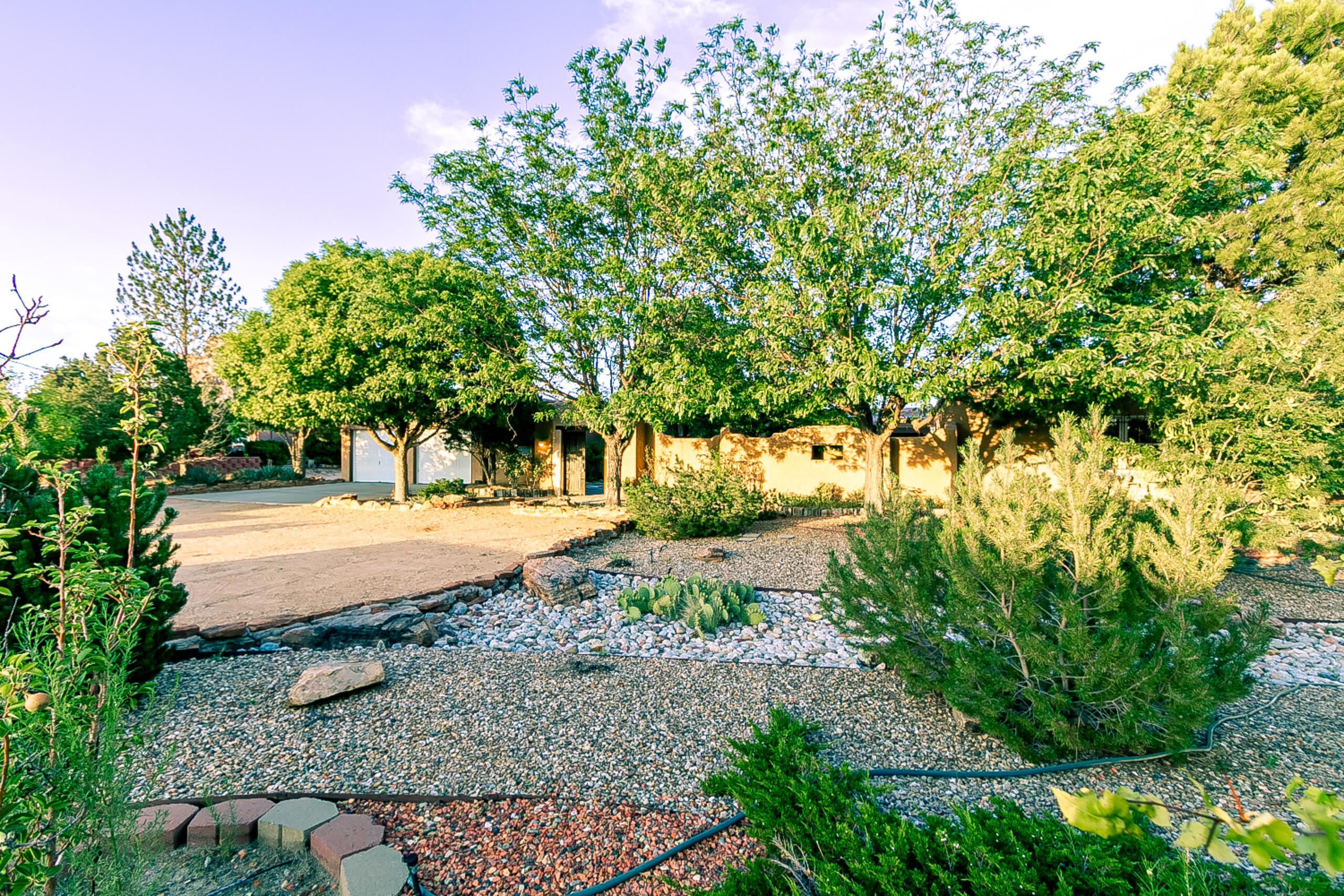 5012 NORTHERN Trail NW