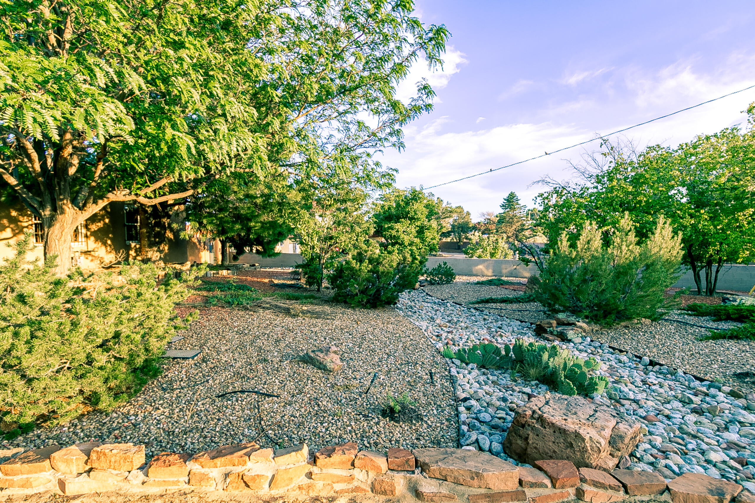 5012 NORTHERN Trail NW