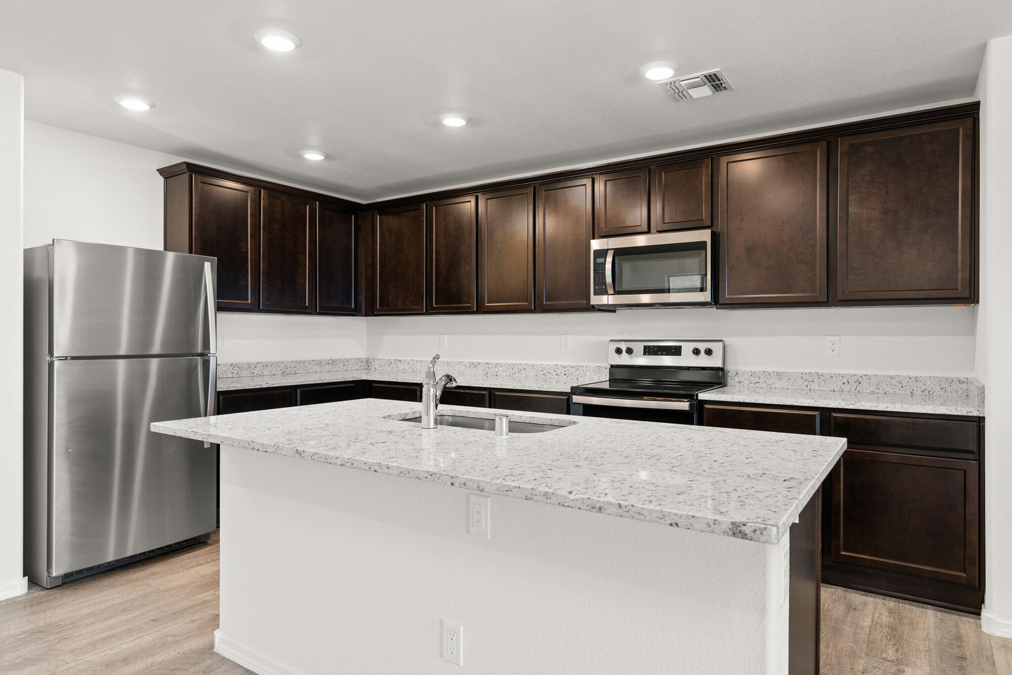 2520 Desi Loop